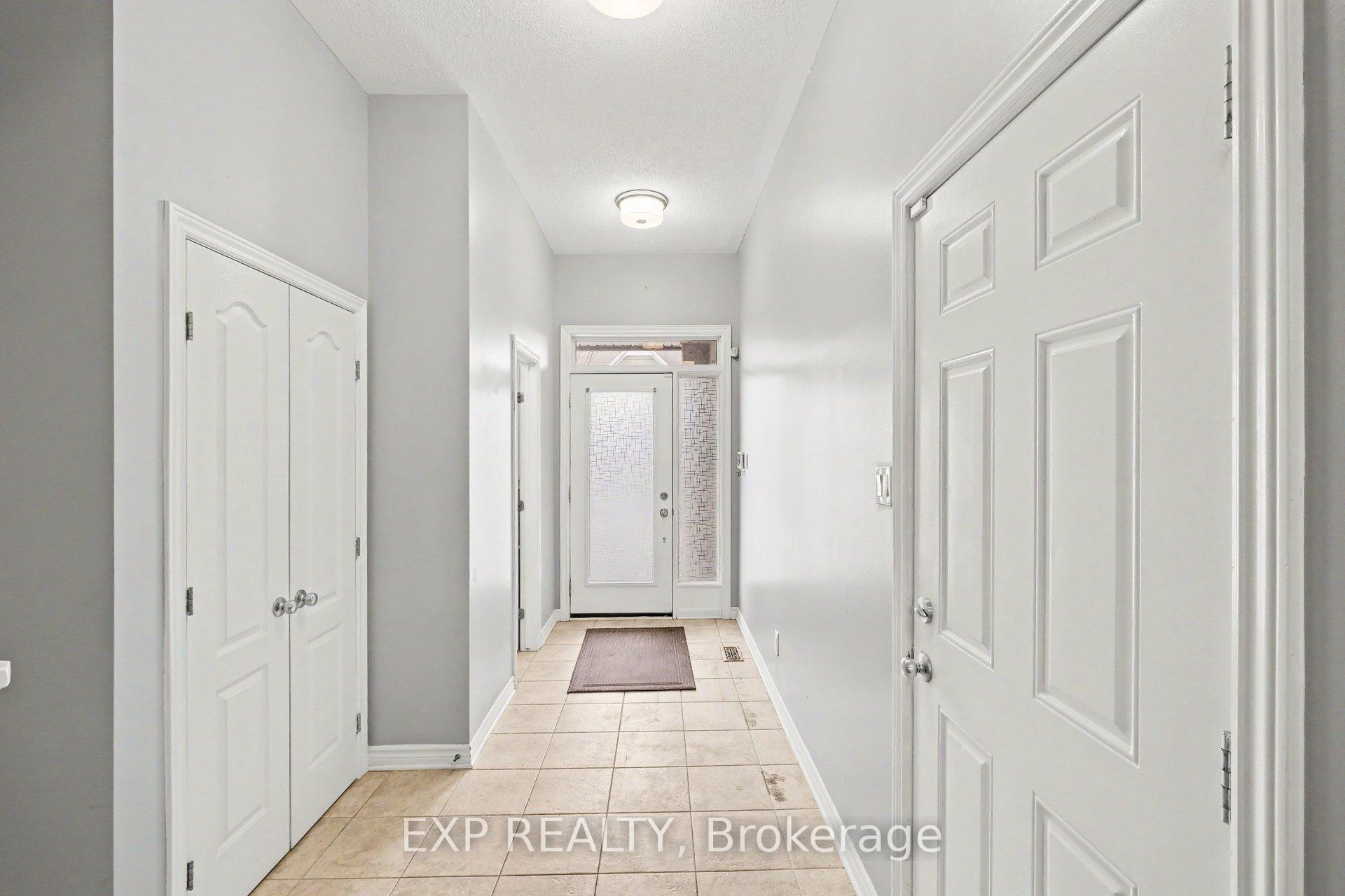 180 Flat Sedge Crescent, Blossom Park - Airport and Area — photo 3 of 5