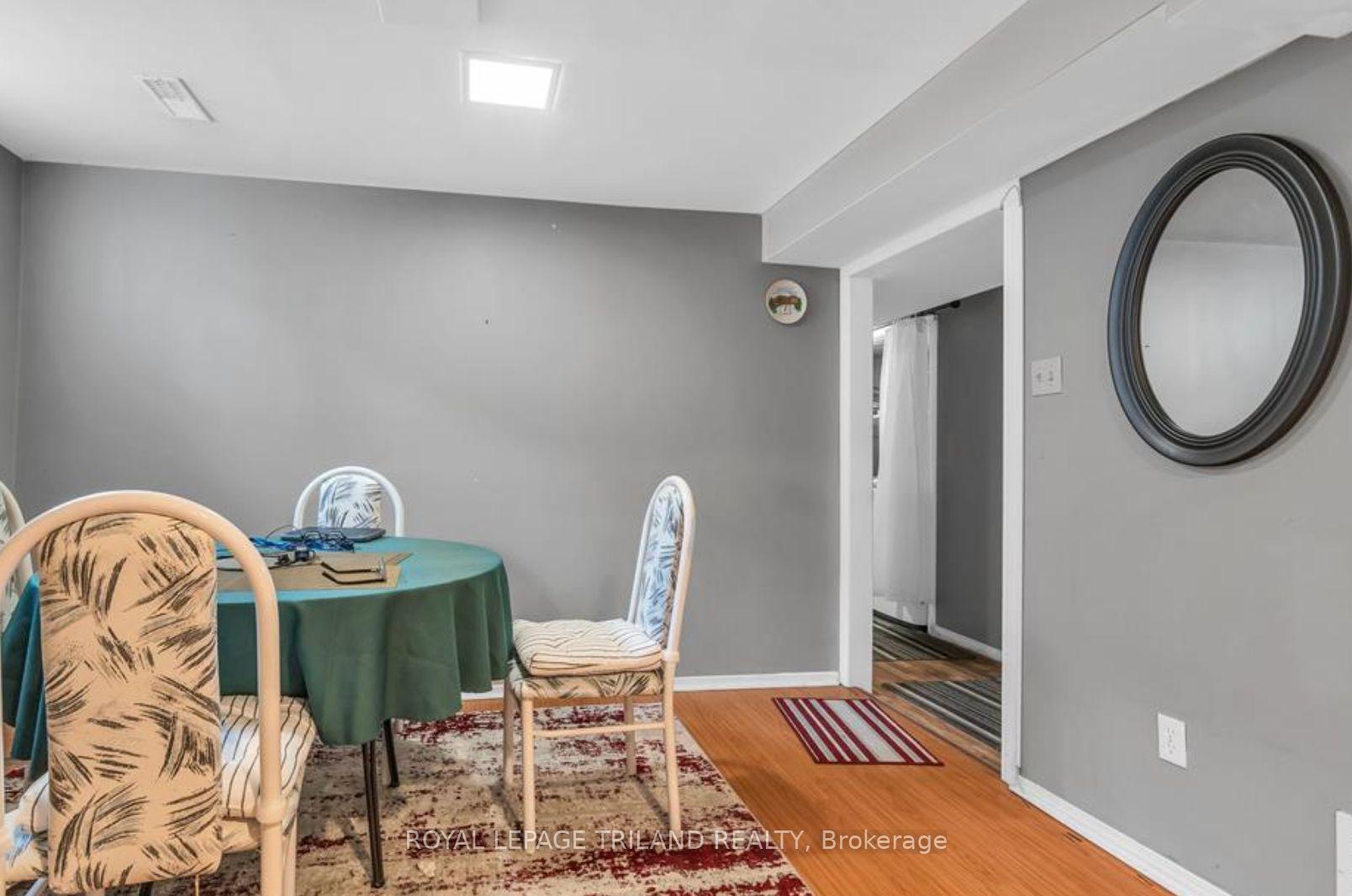 197A Cedarvale Crescent B, Waterloo — photo 3 of 5