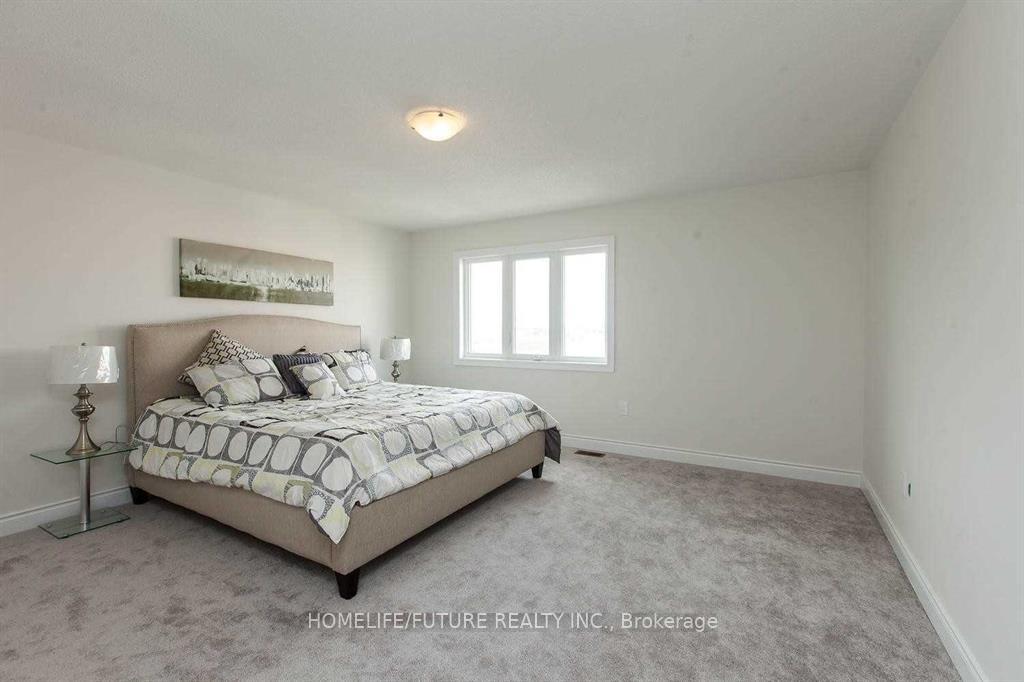 33 Cole Crescent, Brantford — photo 5 of 5