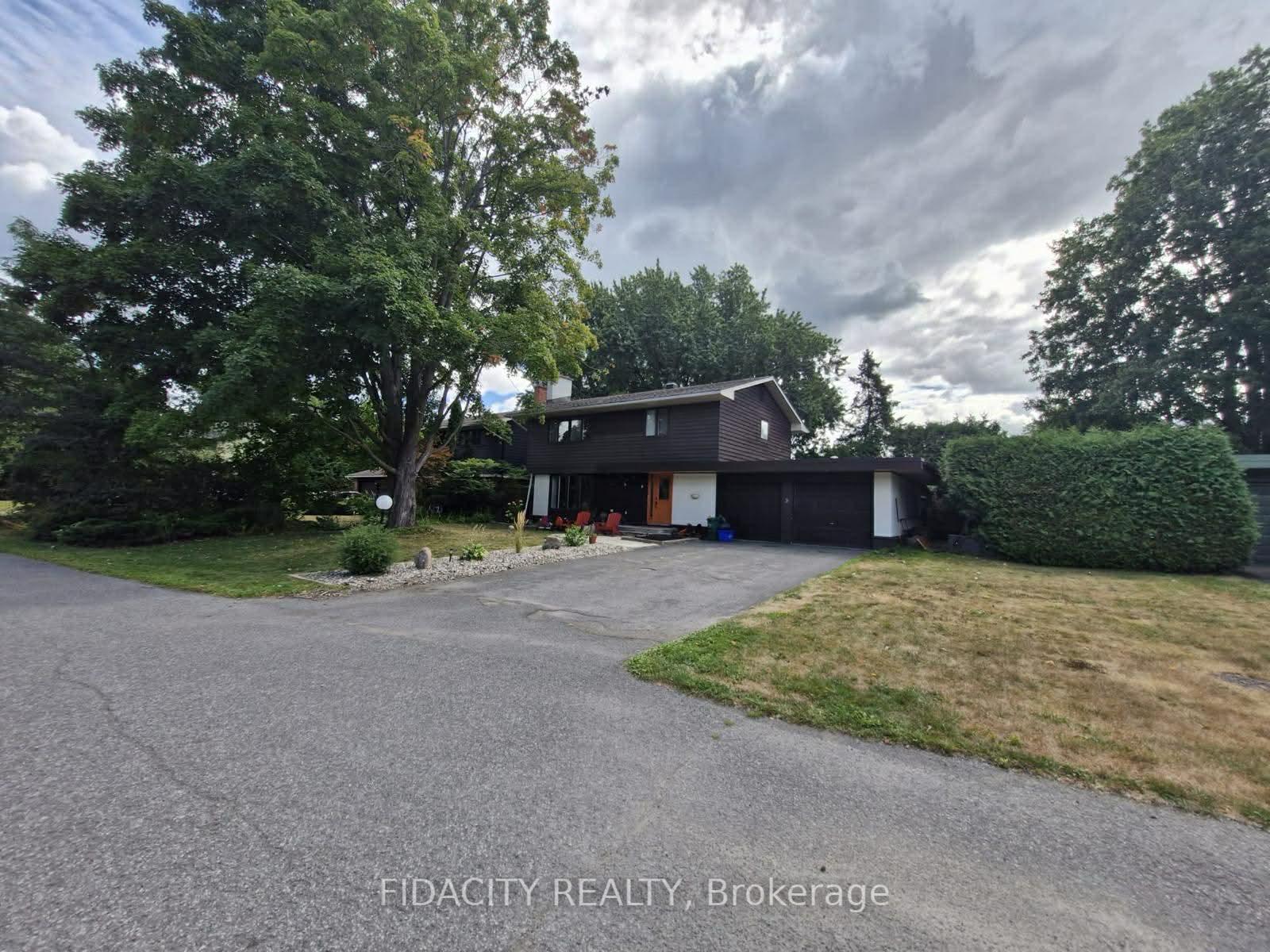 7 Gagnon Court, Kanata — photo 5 of 5
