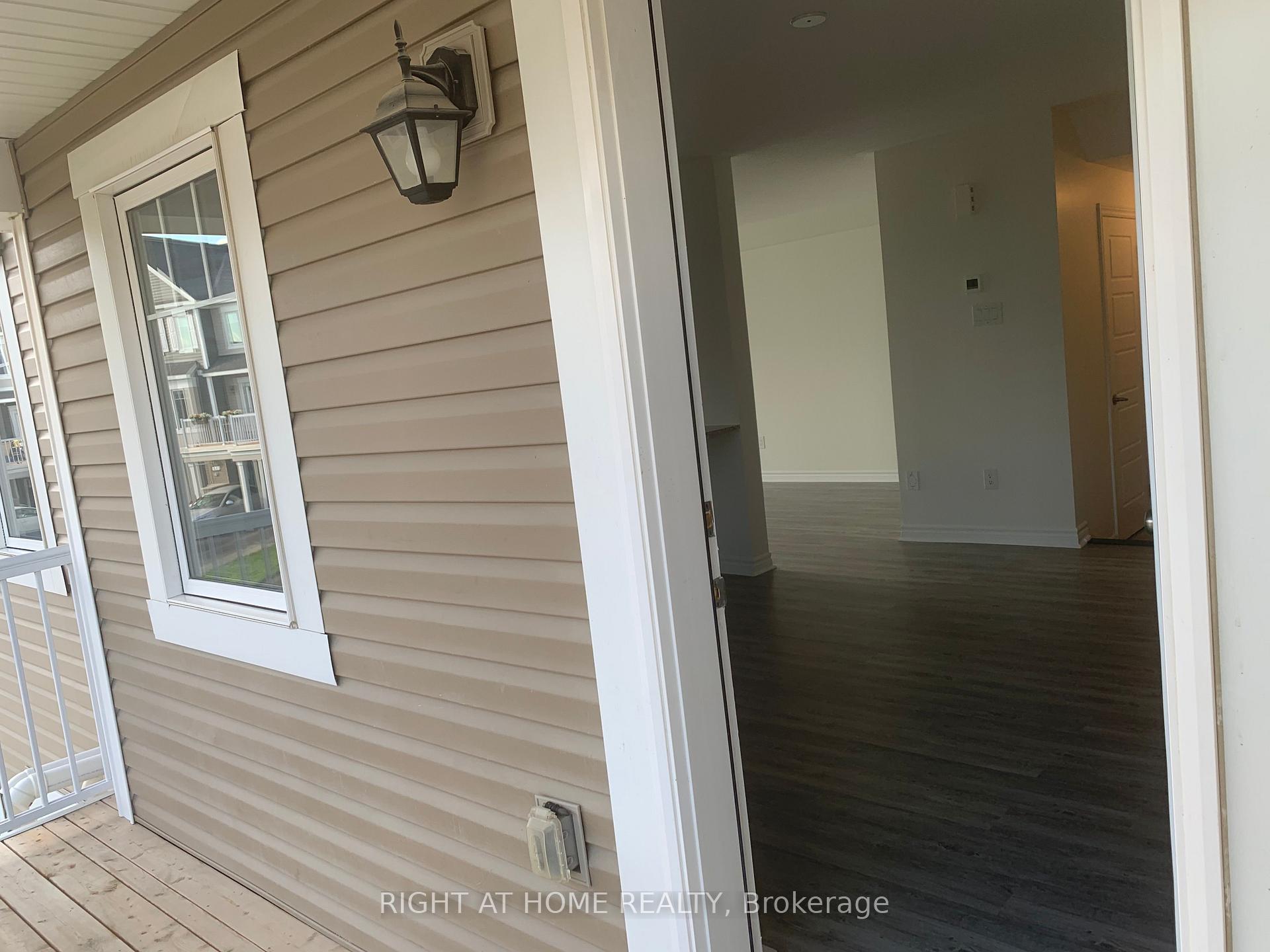 46 Squashberry Lane, Kanata — photo 3 of 5