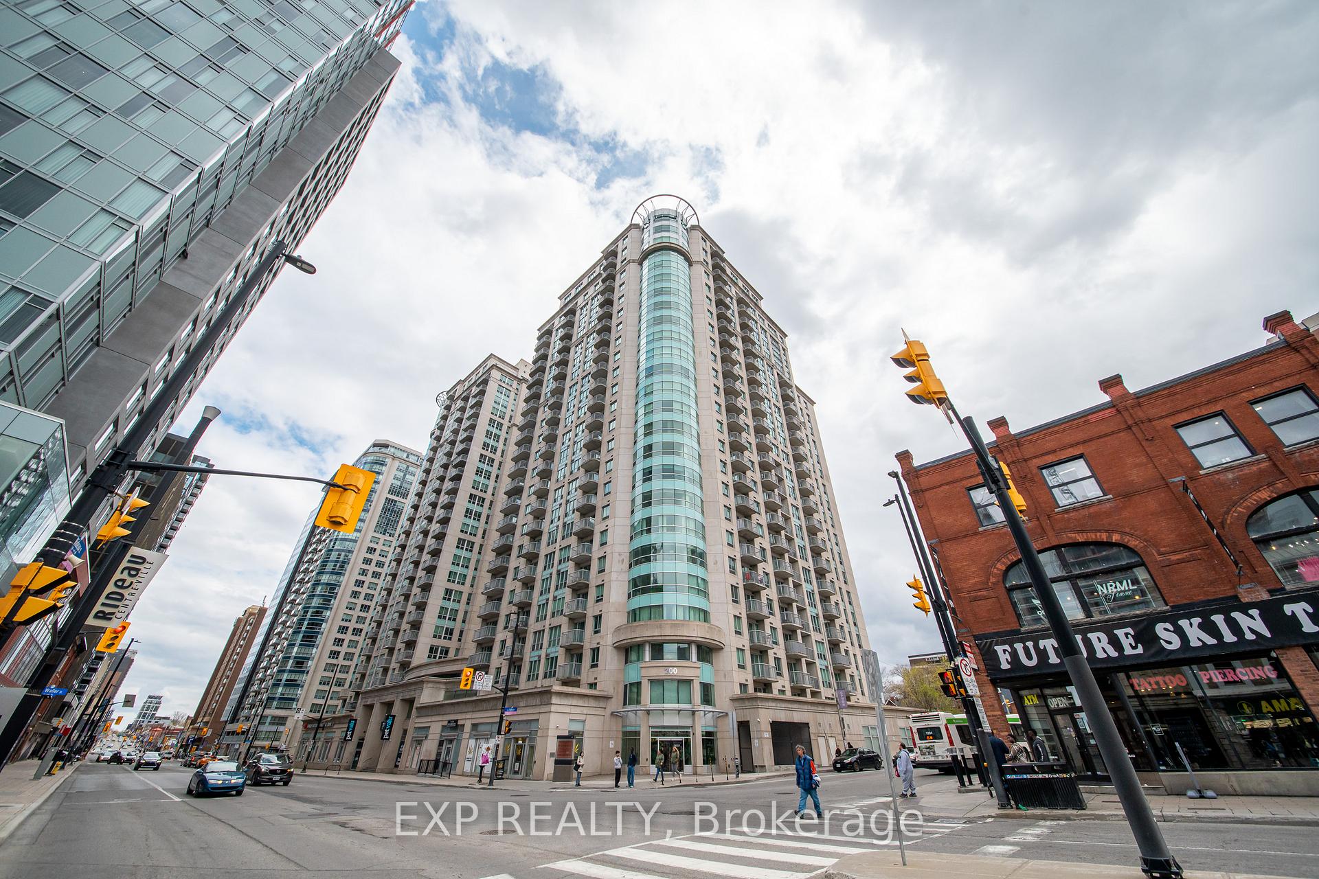 200 Rideau Street 2008, Lower Town - Sandy Hill, ON K1N 5Y1 — Lower Town - Sandy Hill, Ontario