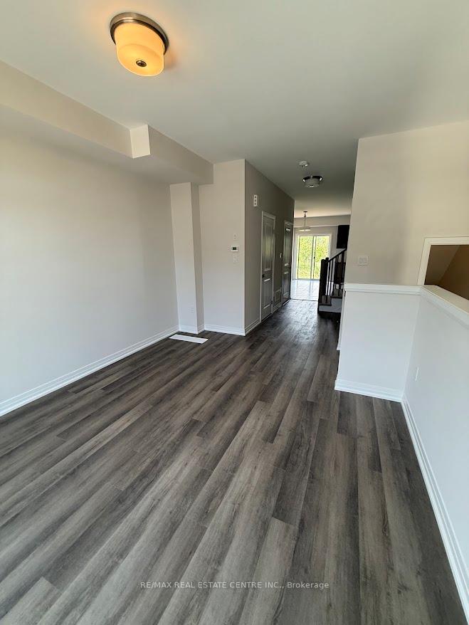 313 Conklin Road 52, Brantford — photo 3 of 5