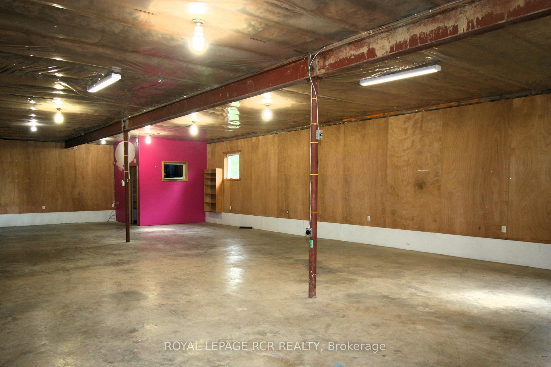 428 Main Street W Lower, Shelburne — photo 4 of 5