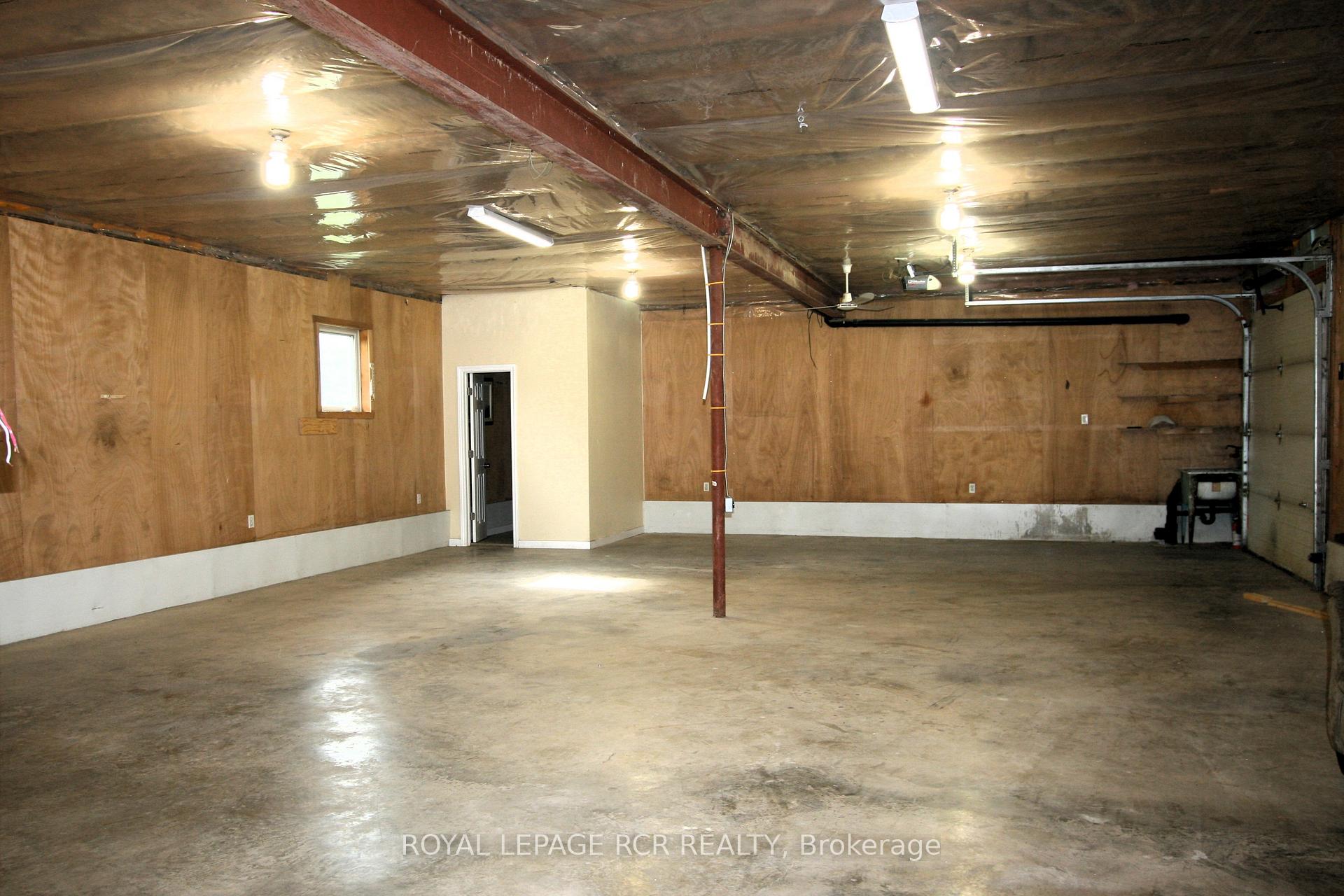 428 Main Street W Lower, Shelburne — photo 5 of 5