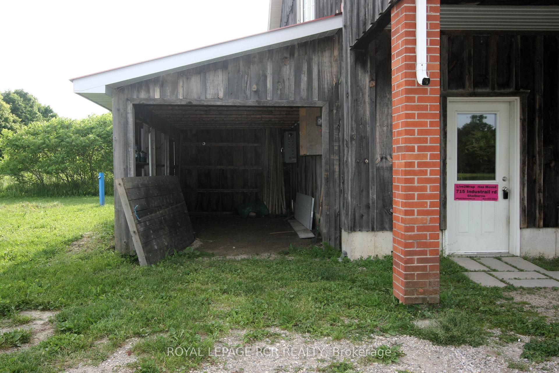 428 Main Street W Lower, Shelburne — photo 3 of 5