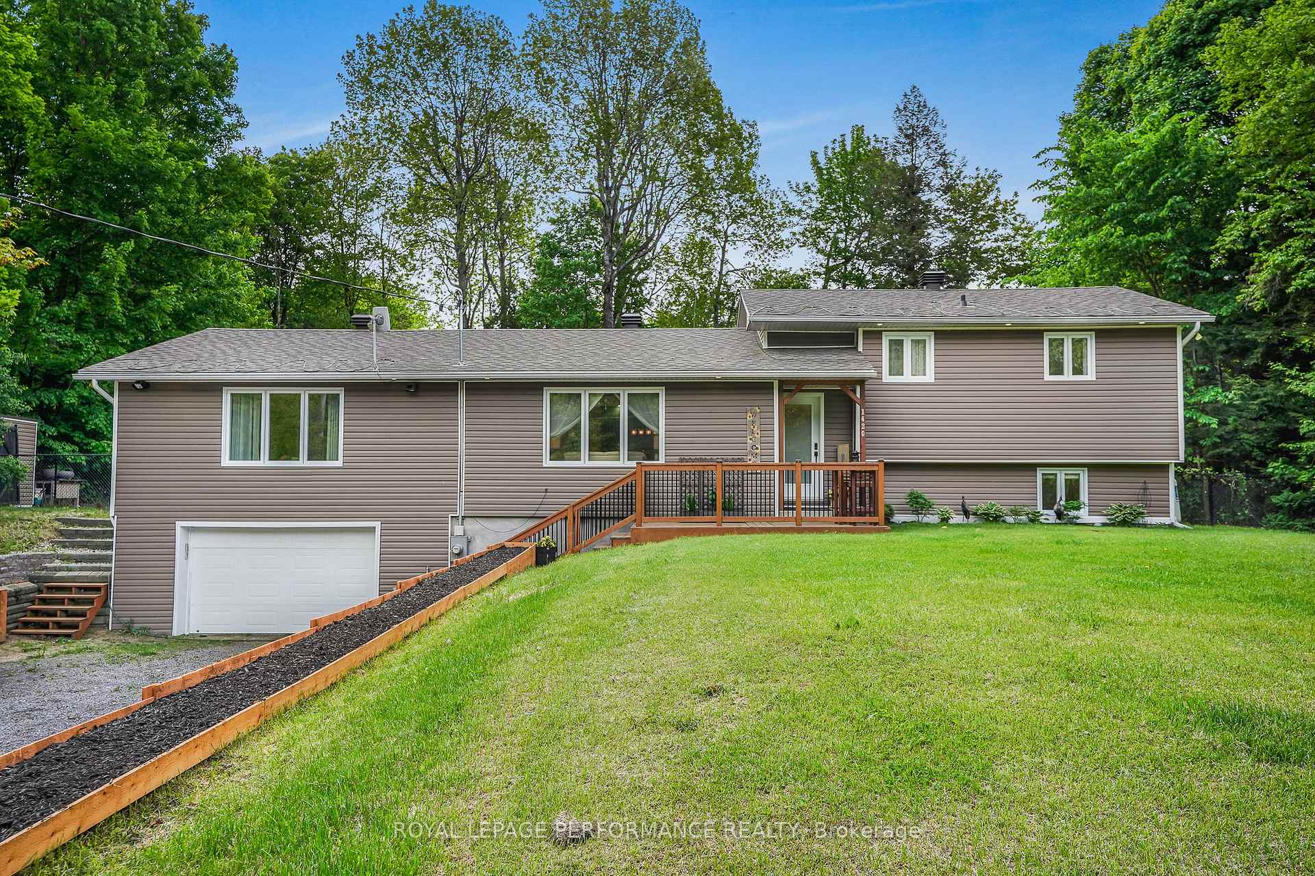1420 Lacroix Road, Clarence-Rockland, ON K0A 2A0 — Clarence-Rockland, Ontario