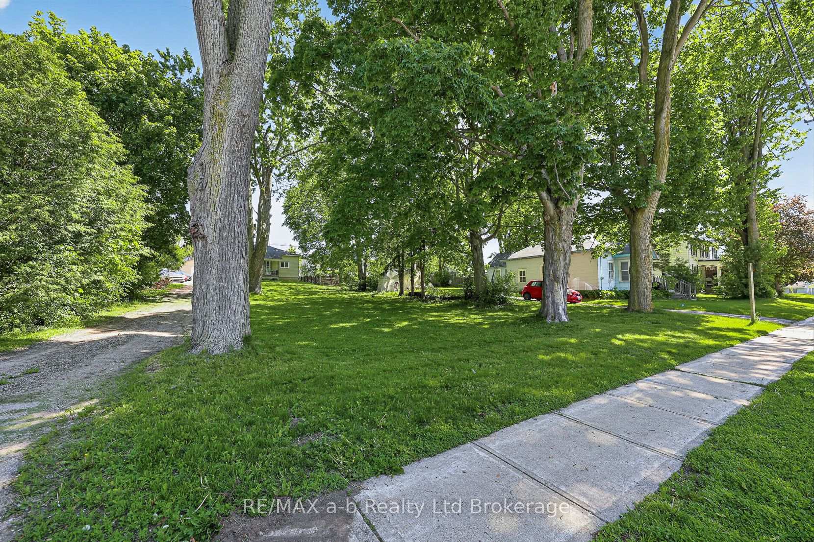 305 Hall Street, Ingersoll, ON N5C 1V8 — Ingersoll, Ontario