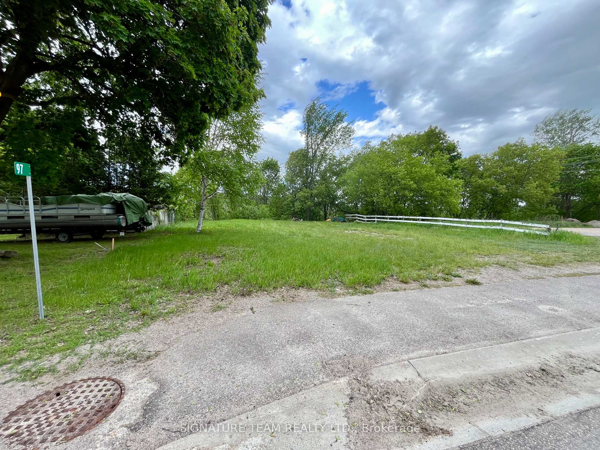 97 Queen Street, Bonnechere Valley, ON K0J 1T0 — Bonnechere Valley, Ontario