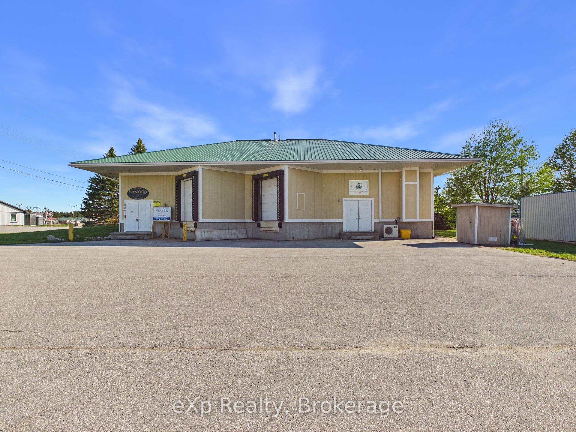 1223 Mackenzie Road, Saugeen Shores — photo 4 of 5