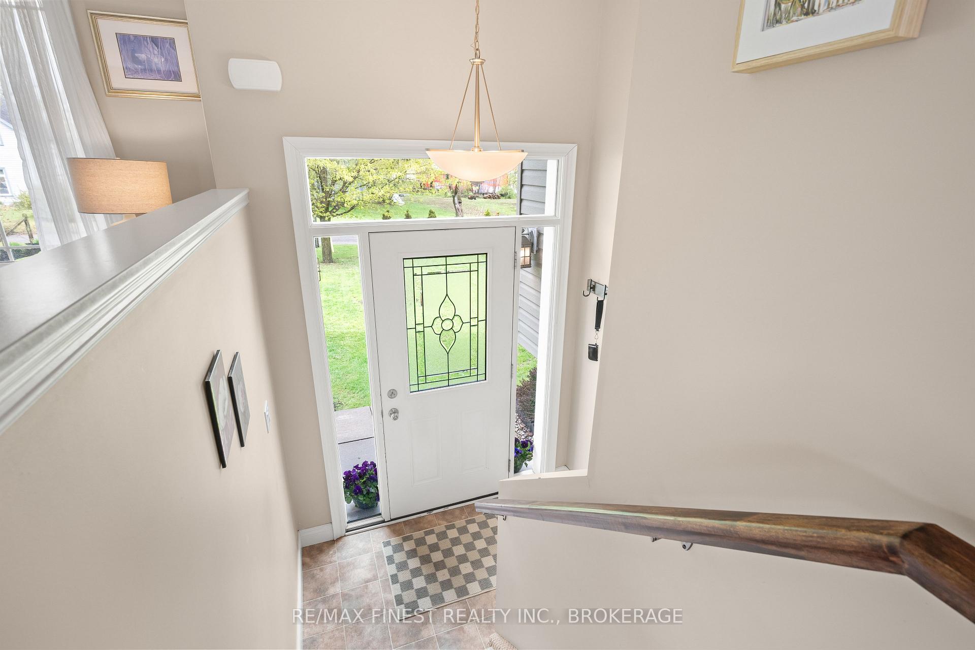 145 Upper Lake Street, Prince Edward County — photo 3 of 5