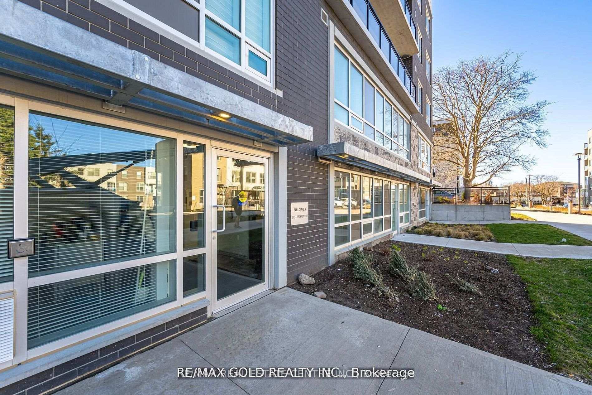 275F Larch Street 111, Waterloo — photo 5 of 5