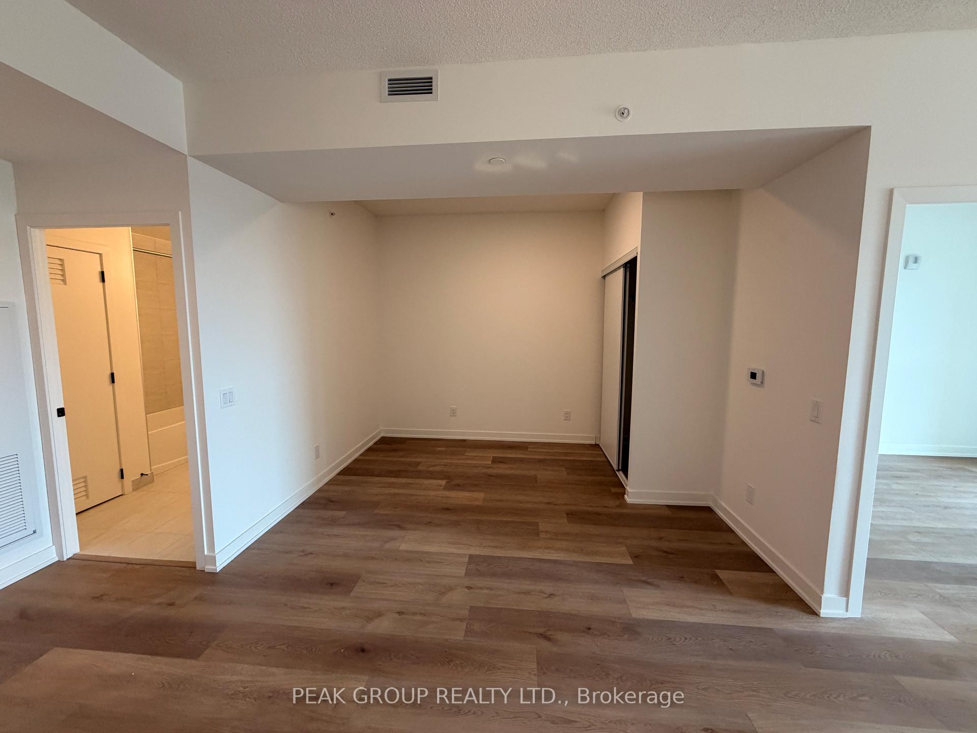 33 Erie Avenue 1003, Brantford — photo 2 of 5