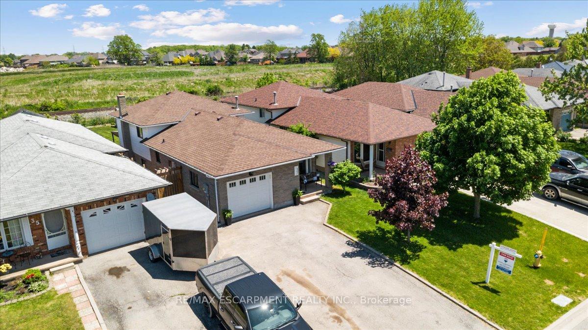 37 Northridge Drive, West Lincoln, ON L0R 2A0 — West Lincoln, Ontario