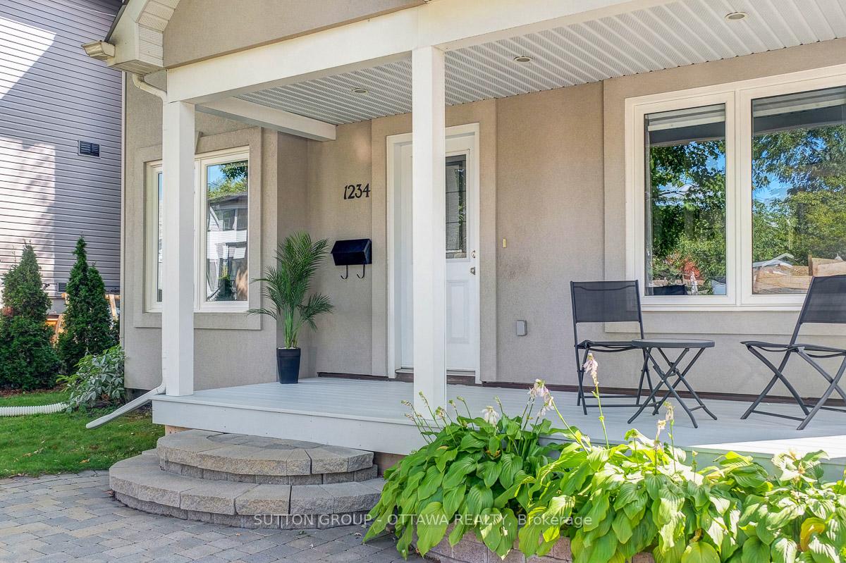 1234 Anoka Street, Hunt Club - South Keys and Area — photo 3 of 5