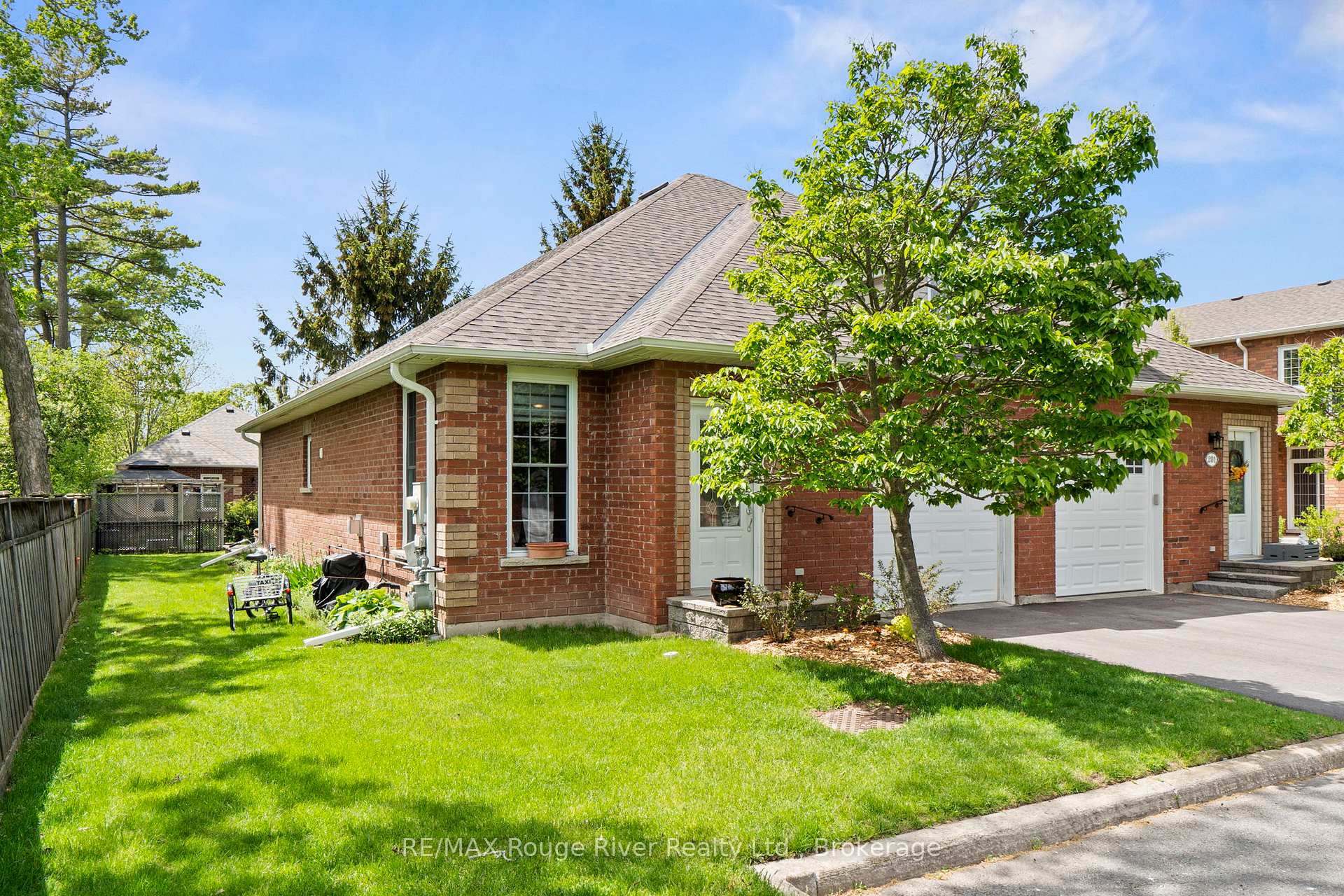 300 D'arcy Street 202, Cobourg, ON K9A 0A2 — Cobourg, Ontario