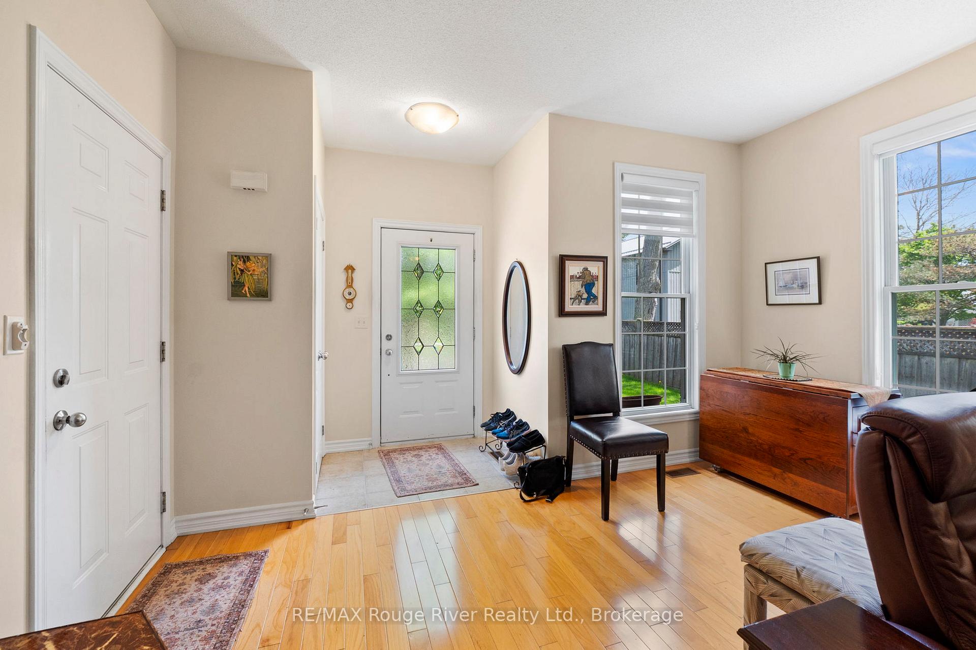 300 D'arcy Street 202, Cobourg — photo 4 of 5