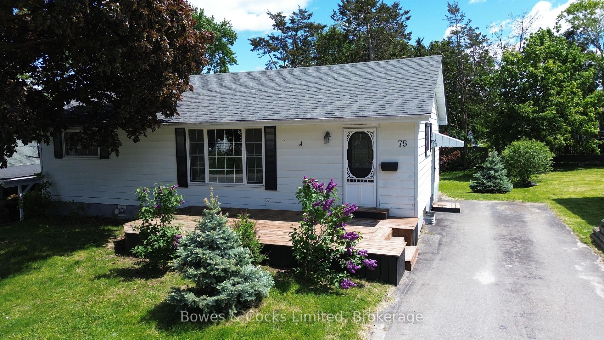 75 North Park Gardens, Belleville, ON K8P 2M4 — Belleville, Ontario