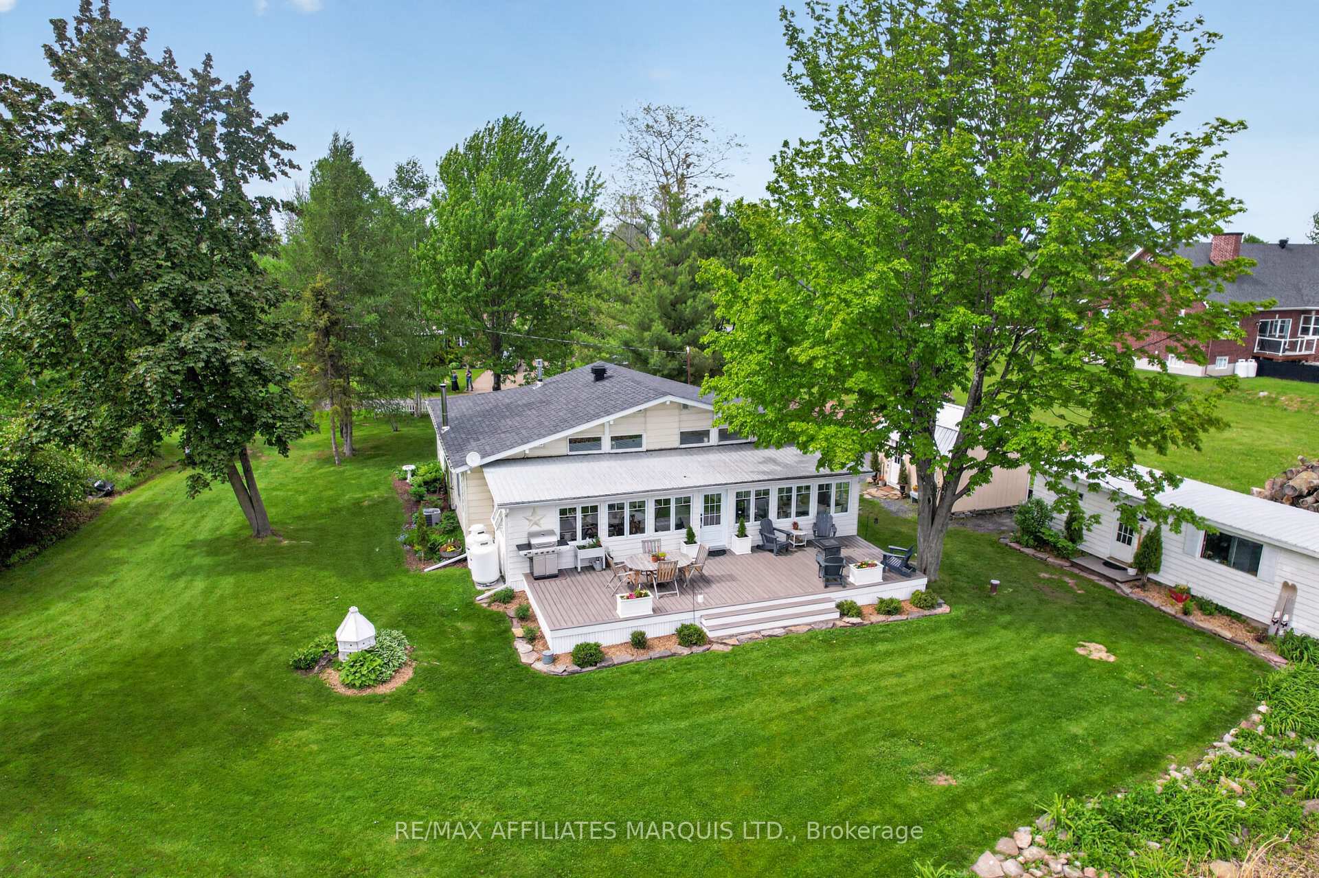 6266 94th Avenue, South Glengarry — photo 2 of 5