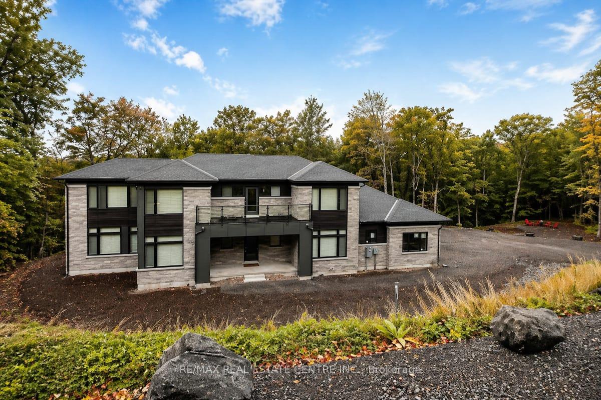 1007 Badger Hill Road Badger Hill Road 70, Lake of Bays, ON P1H 0K1 — Lake of Bays, Ontario