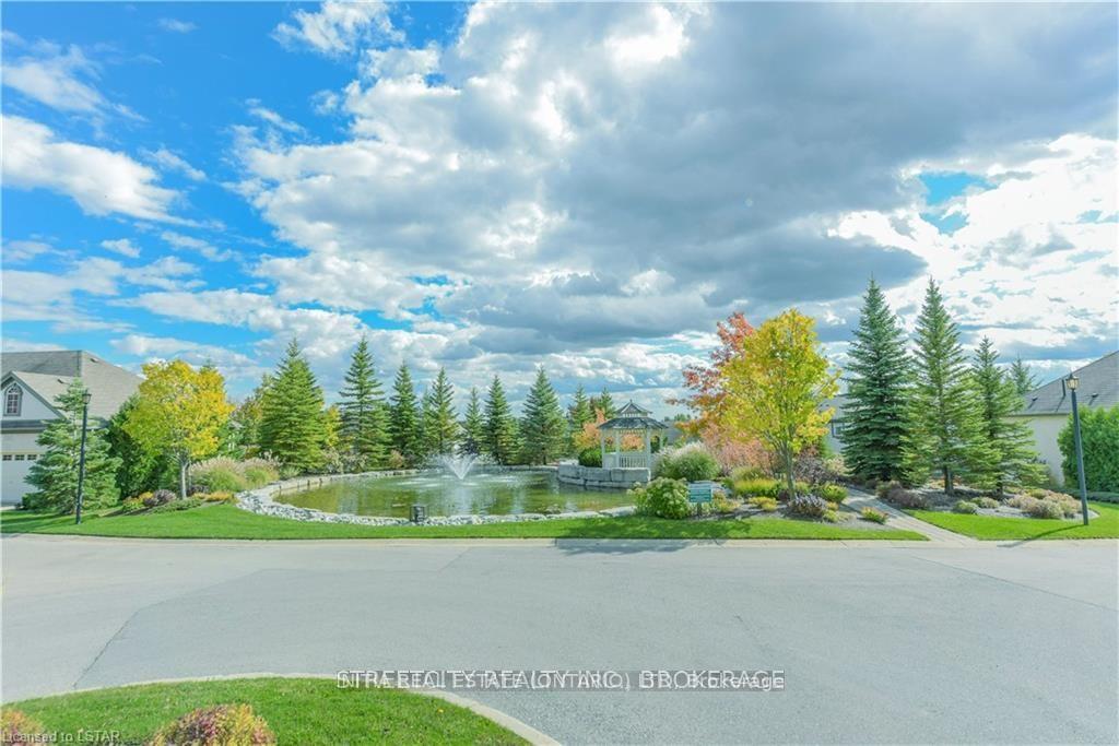 505 BlueJay Drive 37, London North — photo 3 of 5