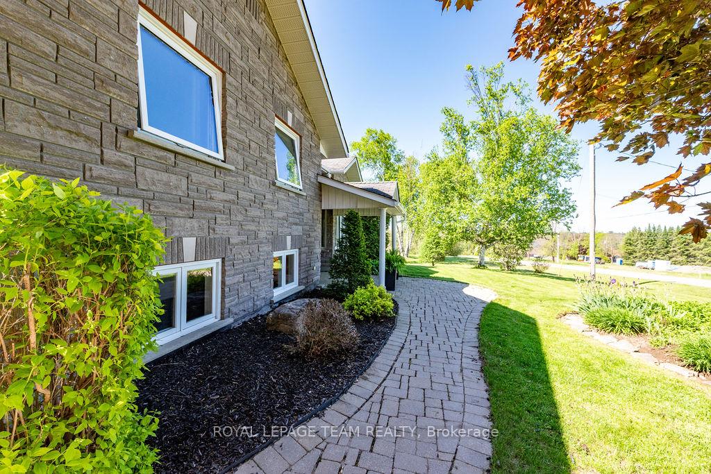 63 ALVA Drive, Whitewater Region — photo 3 of 5
