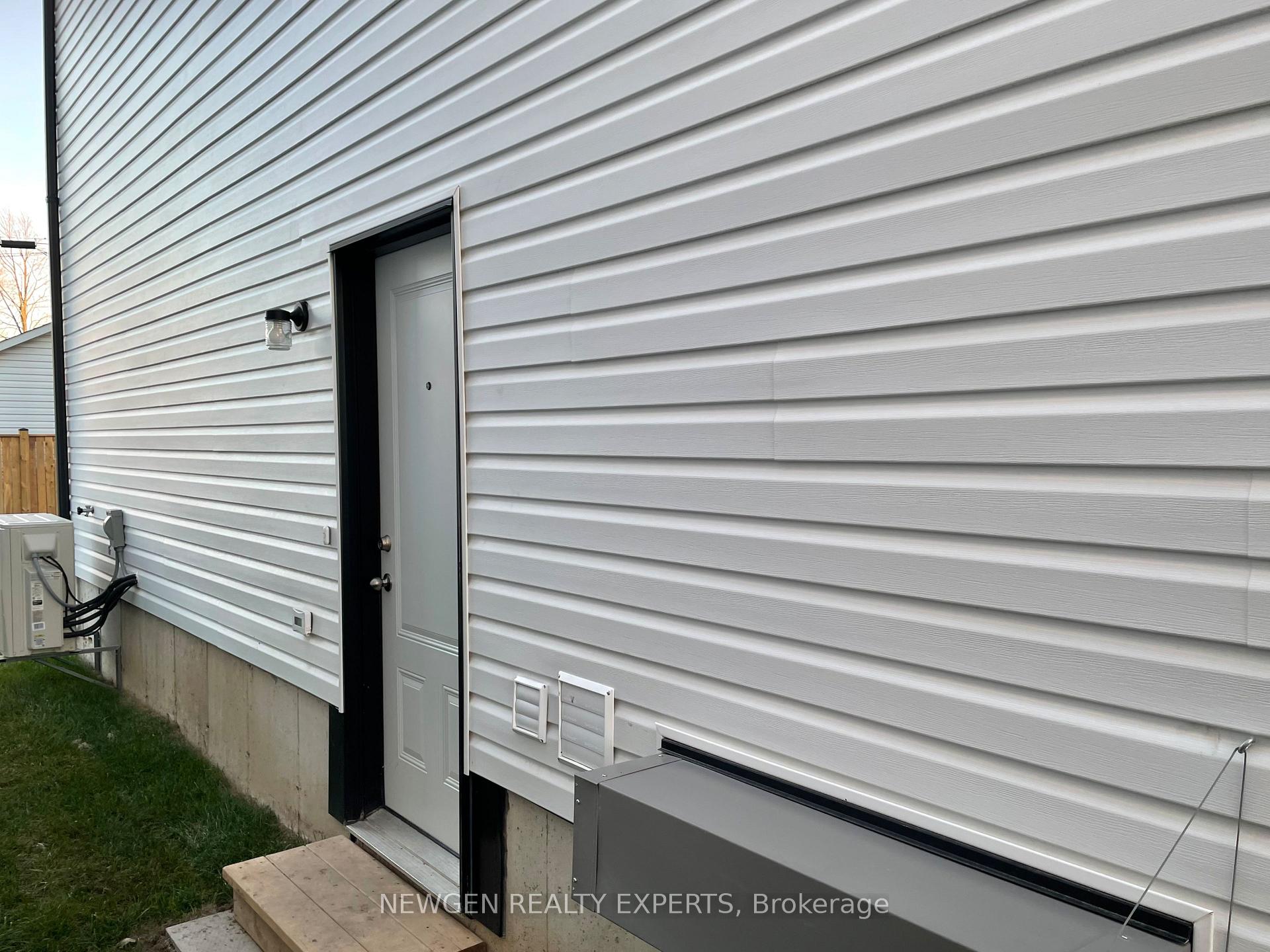 253 Dain (Basement) Avenue, Welland — photo 3 of 5
