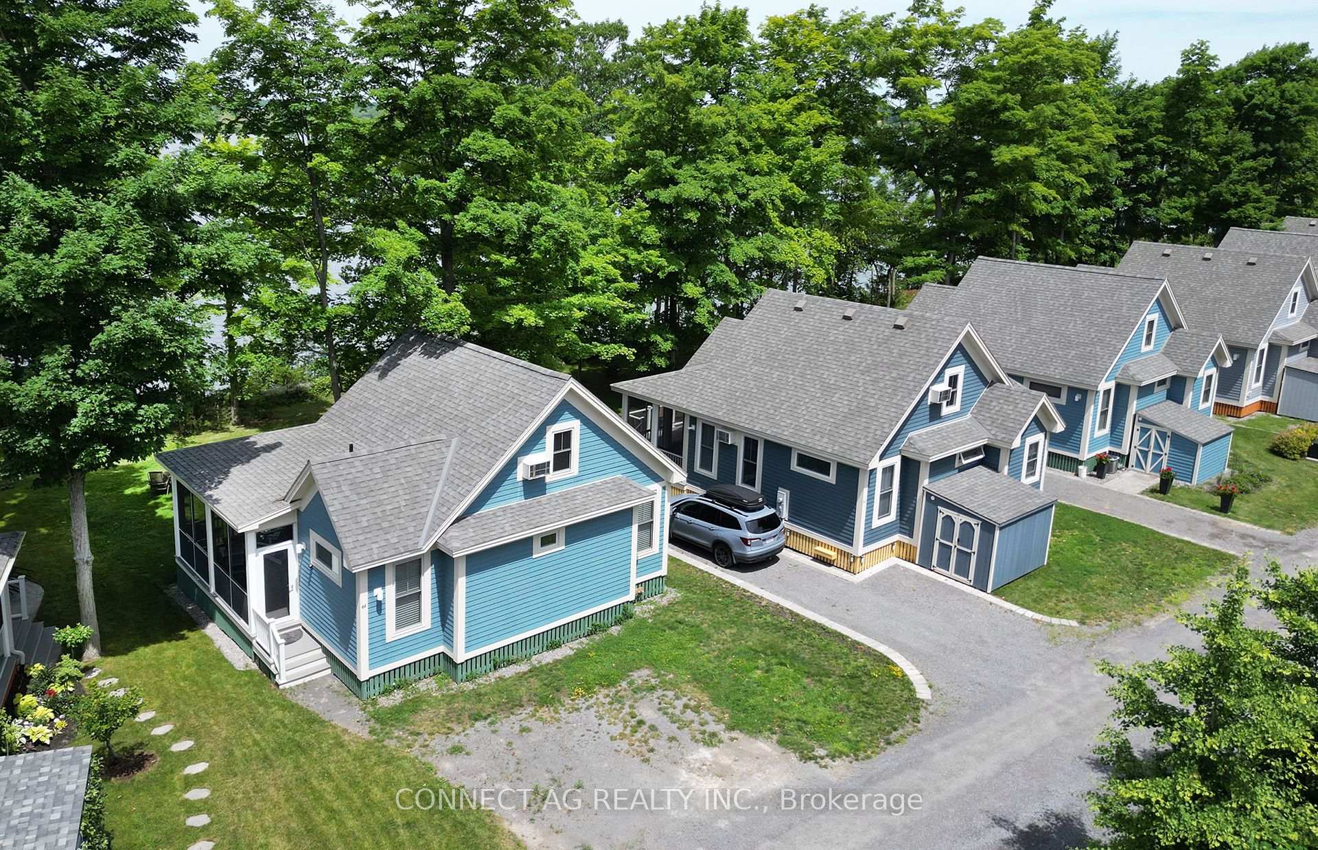44 Summer Village Lane 236, Prince Edward County — photo 3 of 5