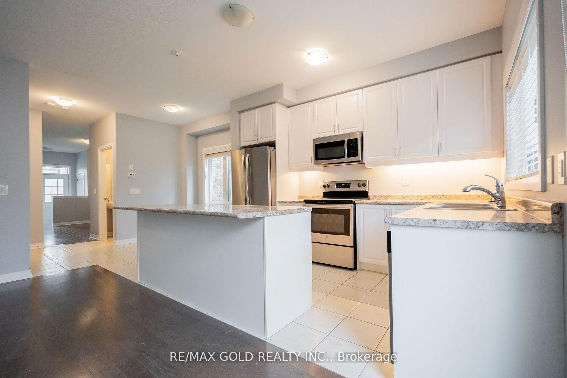 4064 Maitland Street, Lincoln — photo 4 of 5