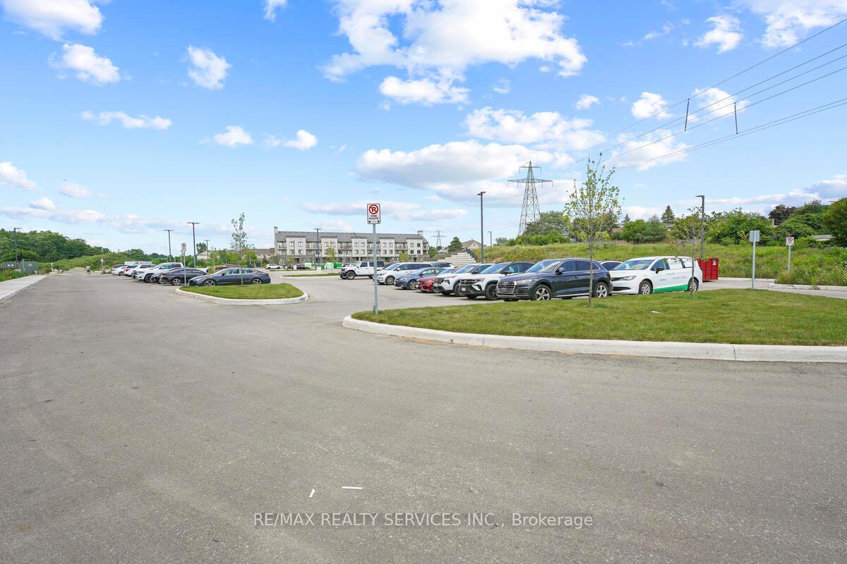 370 Fisher Mills Road 36, Cambridge — photo 3 of 5