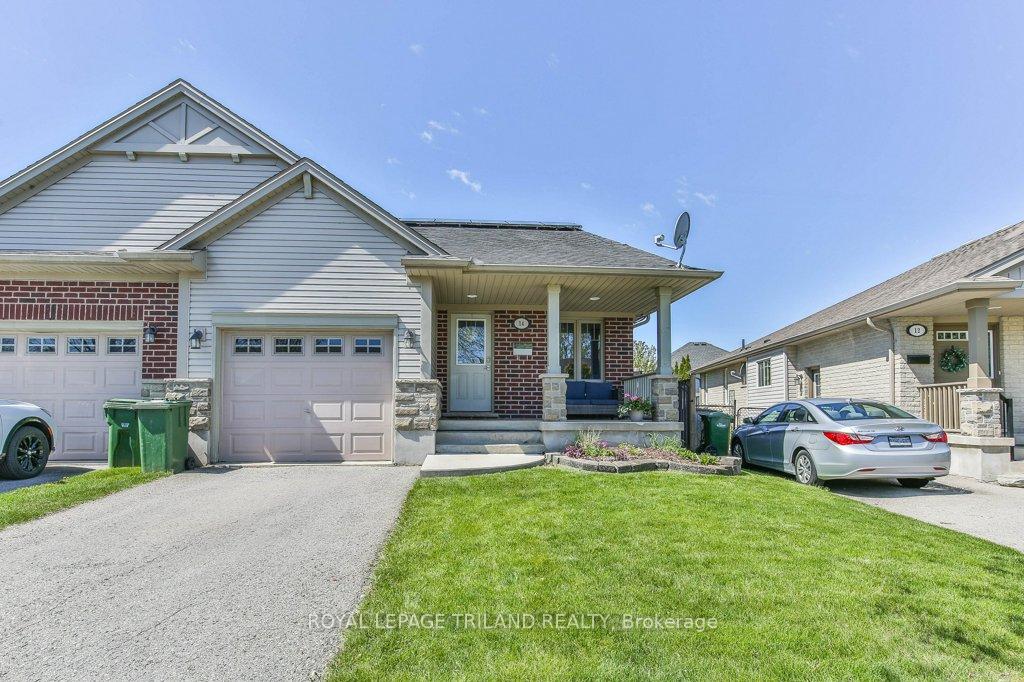 14 ALDERWOOD Court, St. Thomas — photo 2 of 5