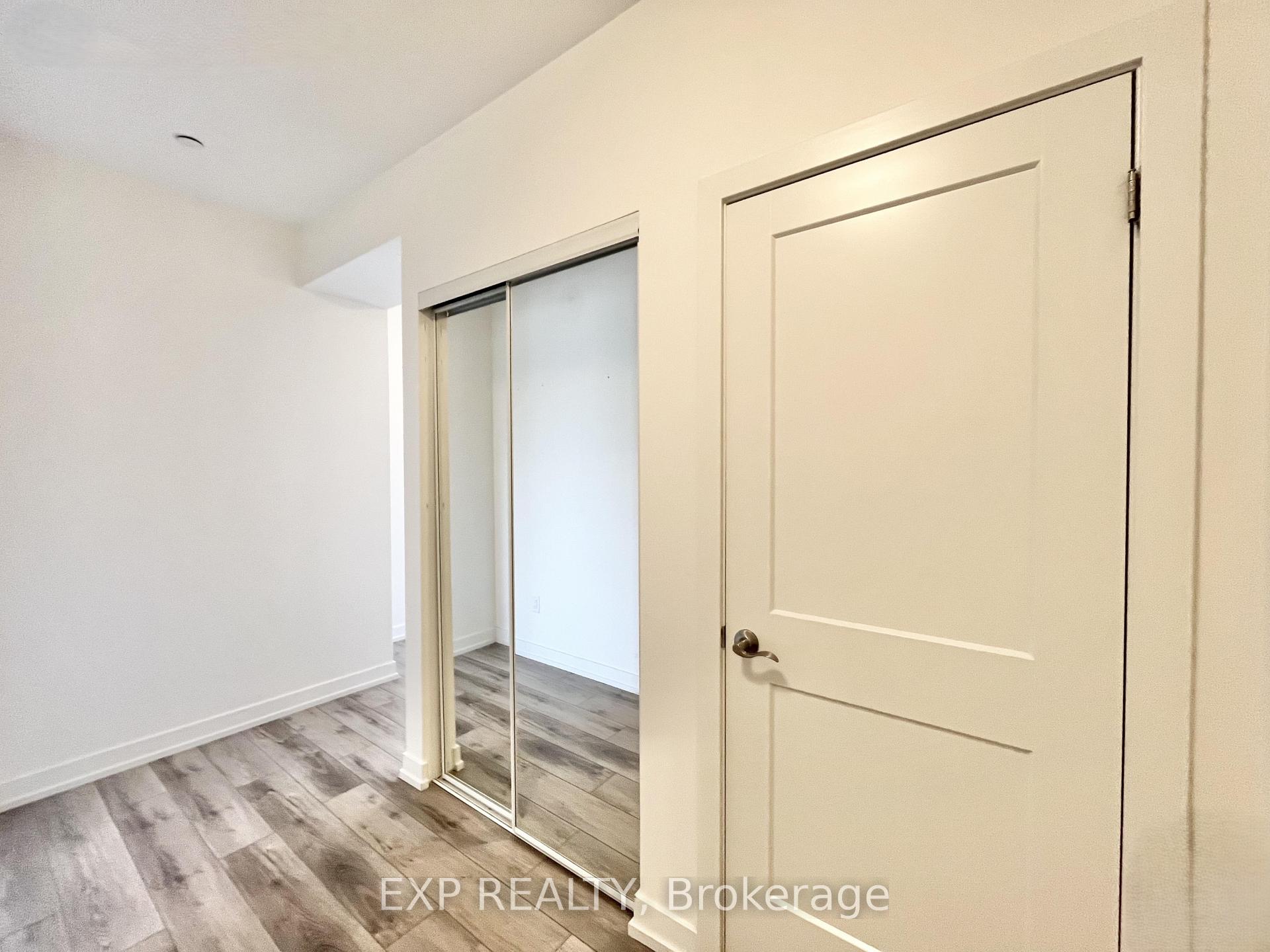 255 Northfield Drive E 201, Waterloo — photo 4 of 5