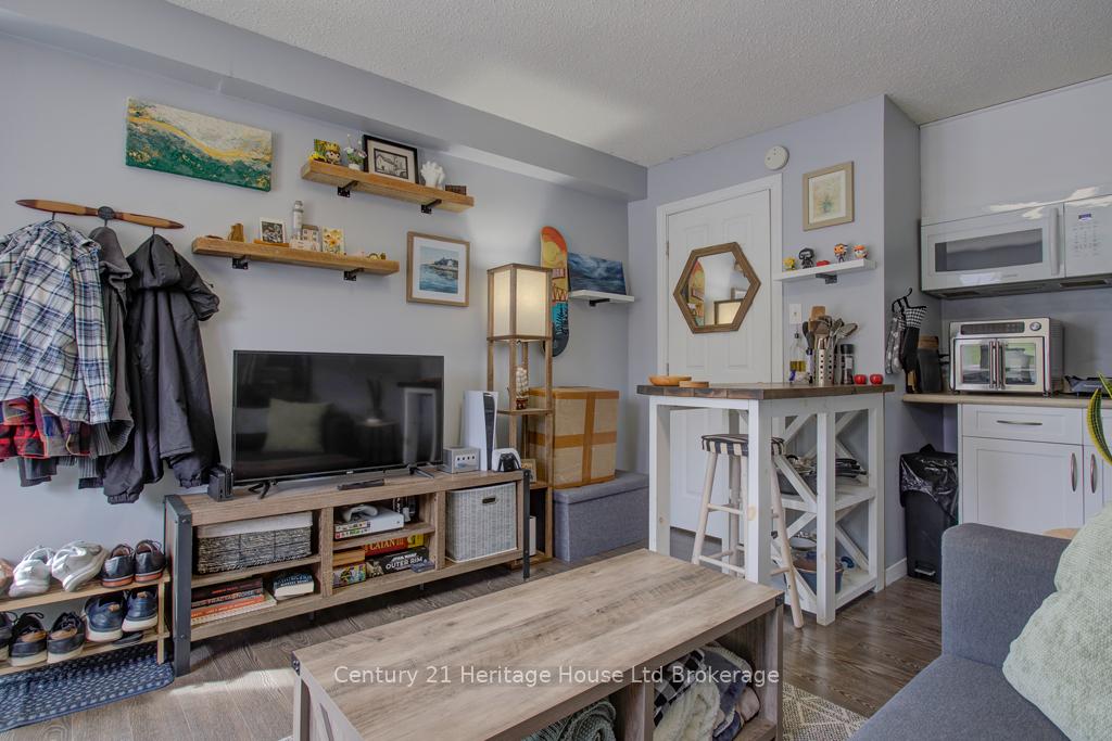 42 Harvey Street Unit #6, Tillsonburg — photo 3 of 5