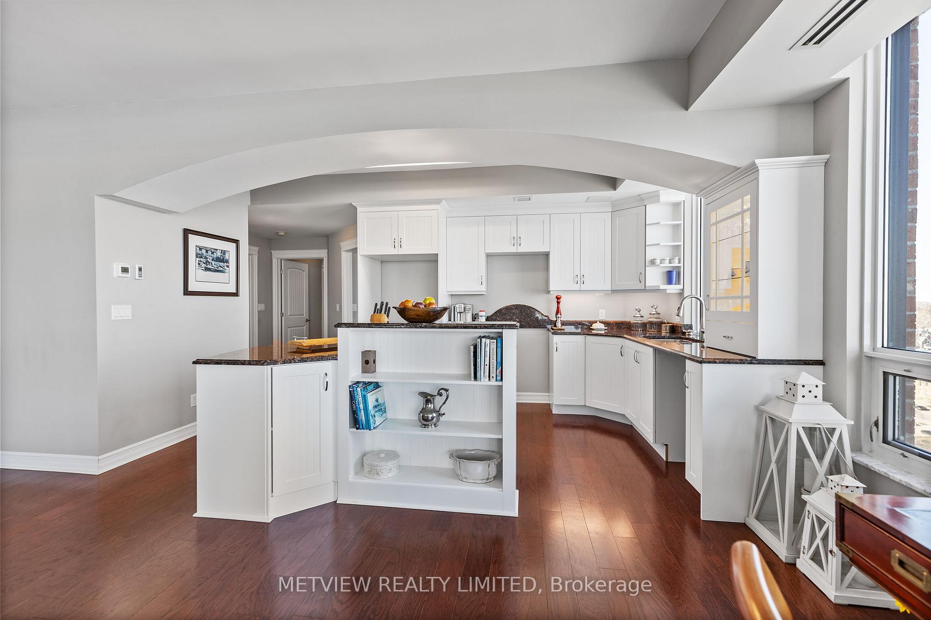 15 St Andrew Street Unit 1803, Brockville — photo 4 of 5