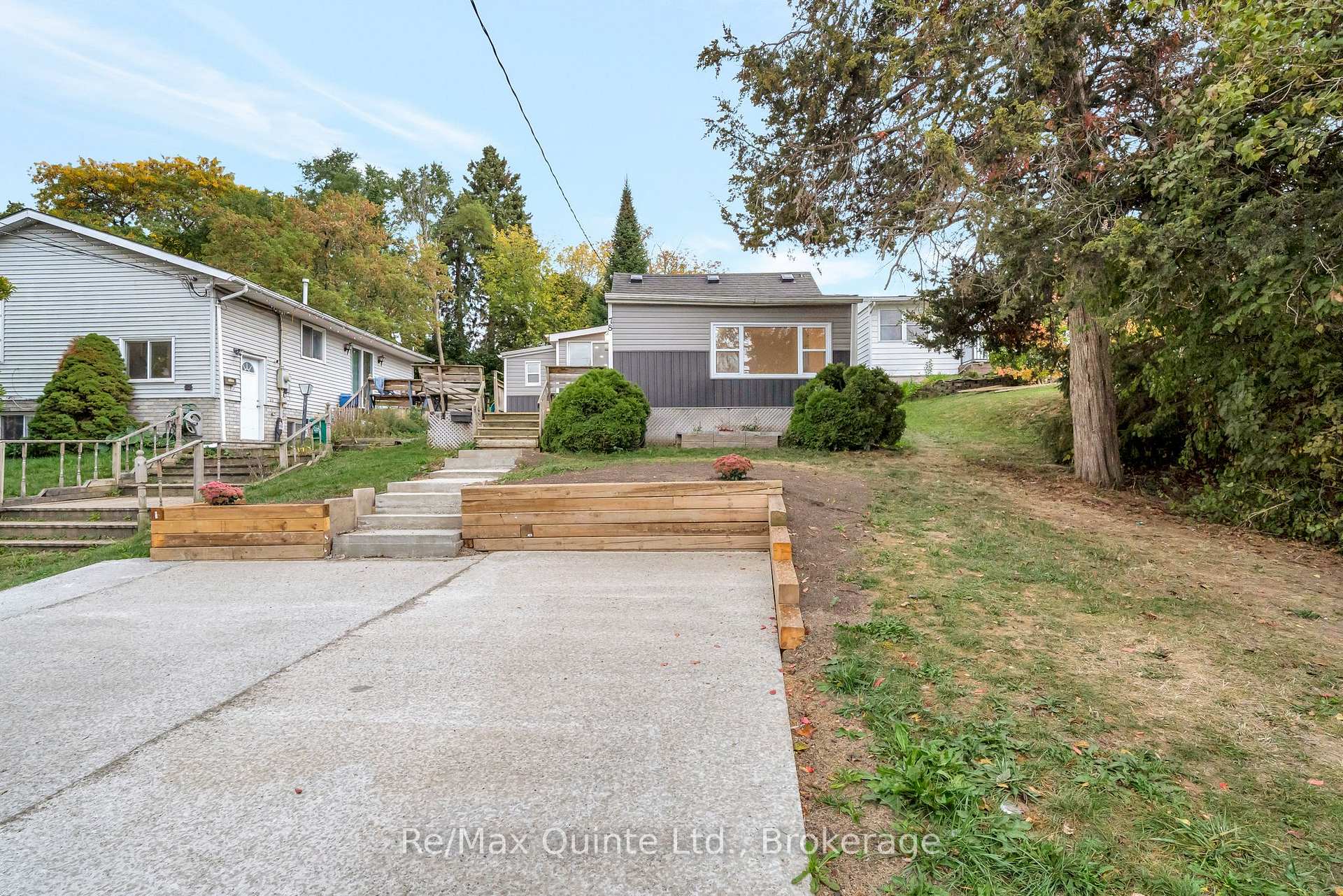 78 WALLBRIDGE CRES Crescent, Belleville, ON K8P 1Z4 — Belleville, Ontario
