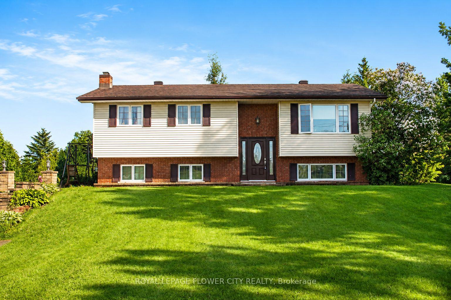18528 Paragon Road, South Glengarry, ON K6H 5R5 — South Glengarry, Ontario