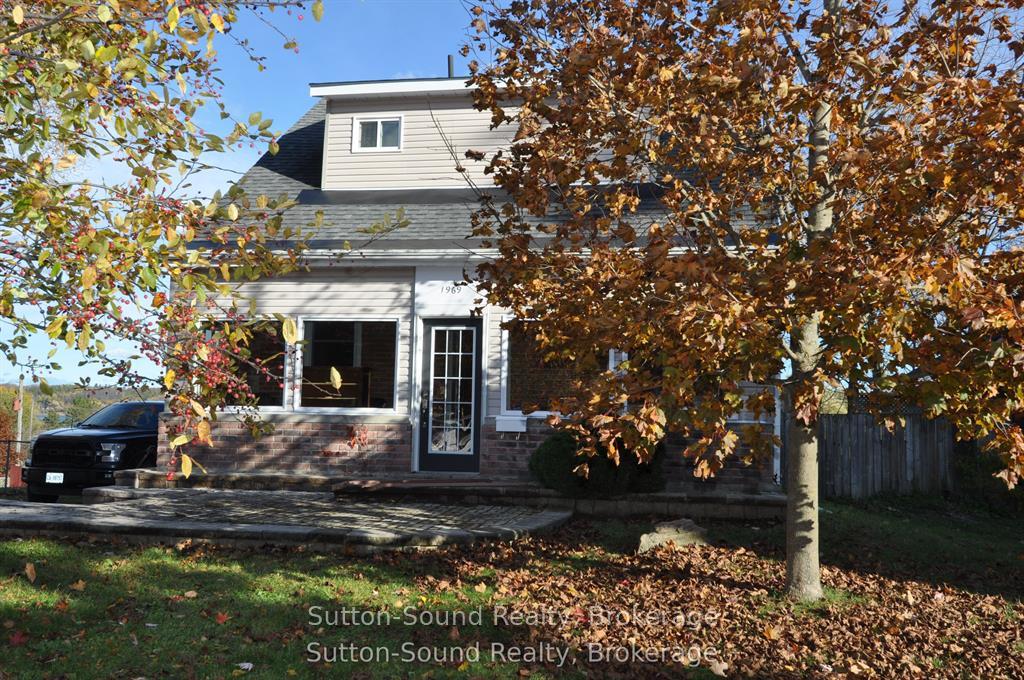 1969 4th Avenue W, Owen Sound, ON N4K 4Y1 — Owen Sound, Ontario