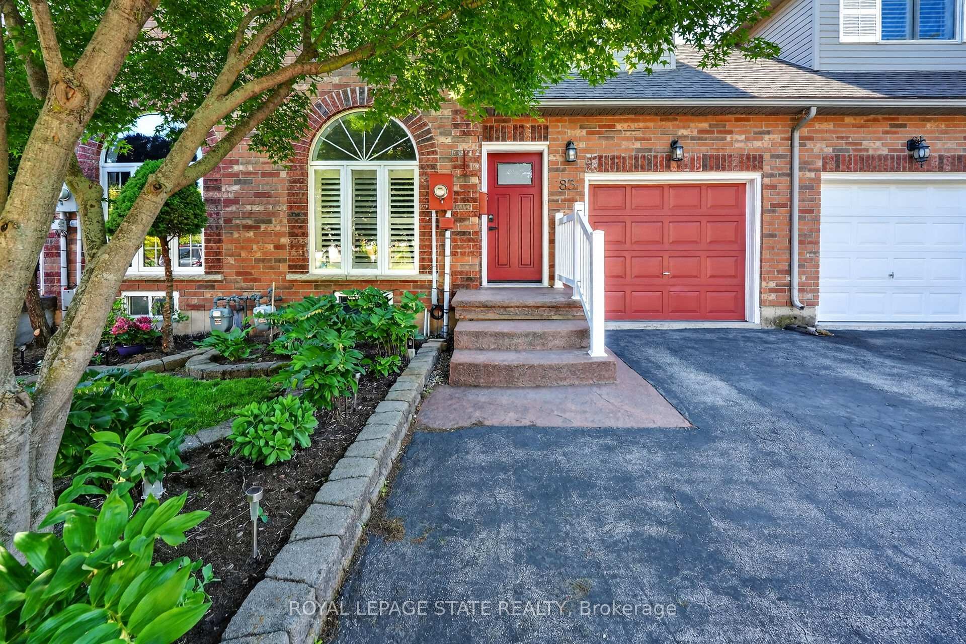 83 Morrison Crescent, Grimsby, ON L3M 5K5 — Grimsby, Ontario