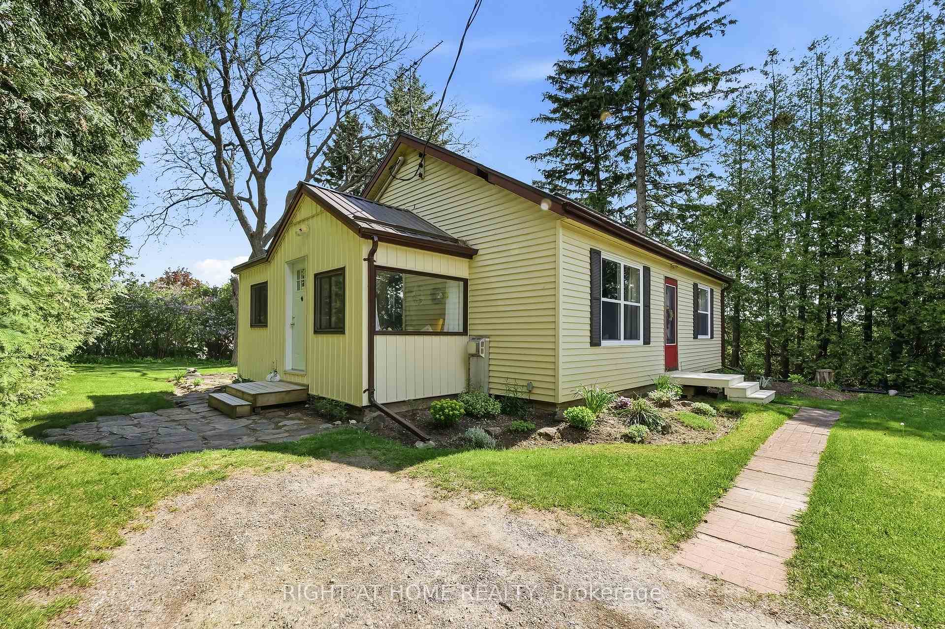 8601 Lander Road, Hamilton Township — photo 2 of 5