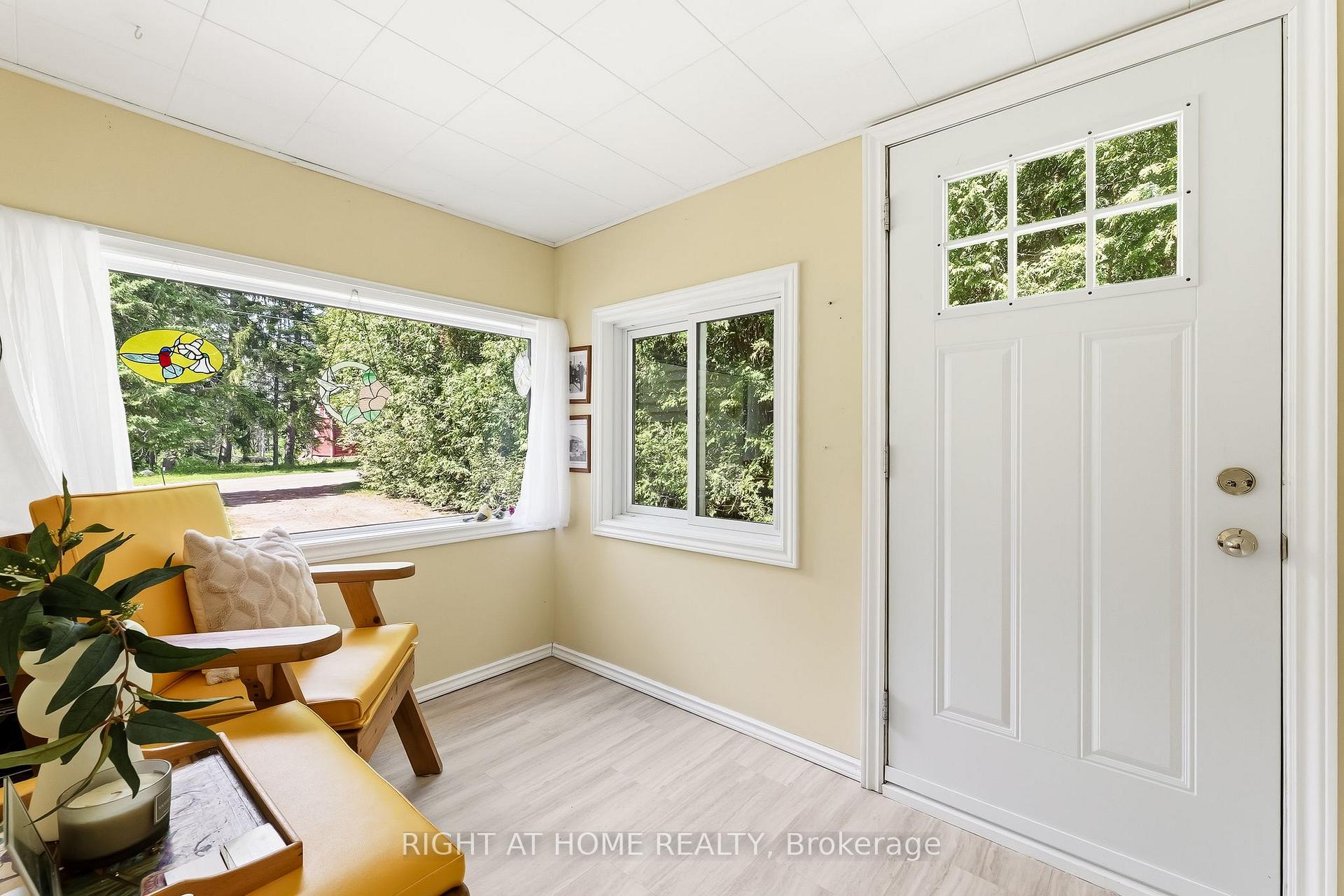 8601 Lander Road, Hamilton Township — photo 3 of 5