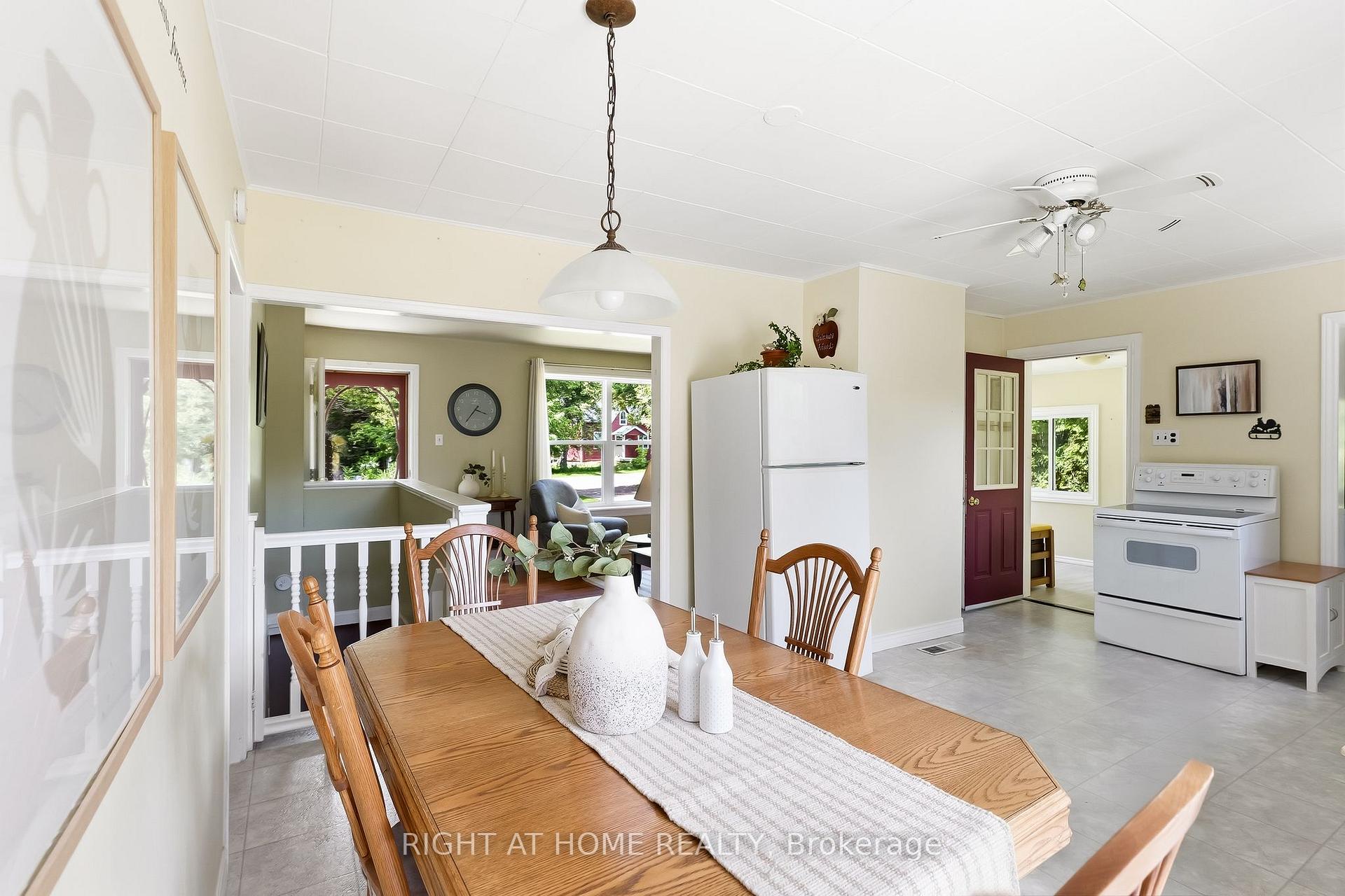 8601 Lander Road, Hamilton Township — photo 5 of 5
