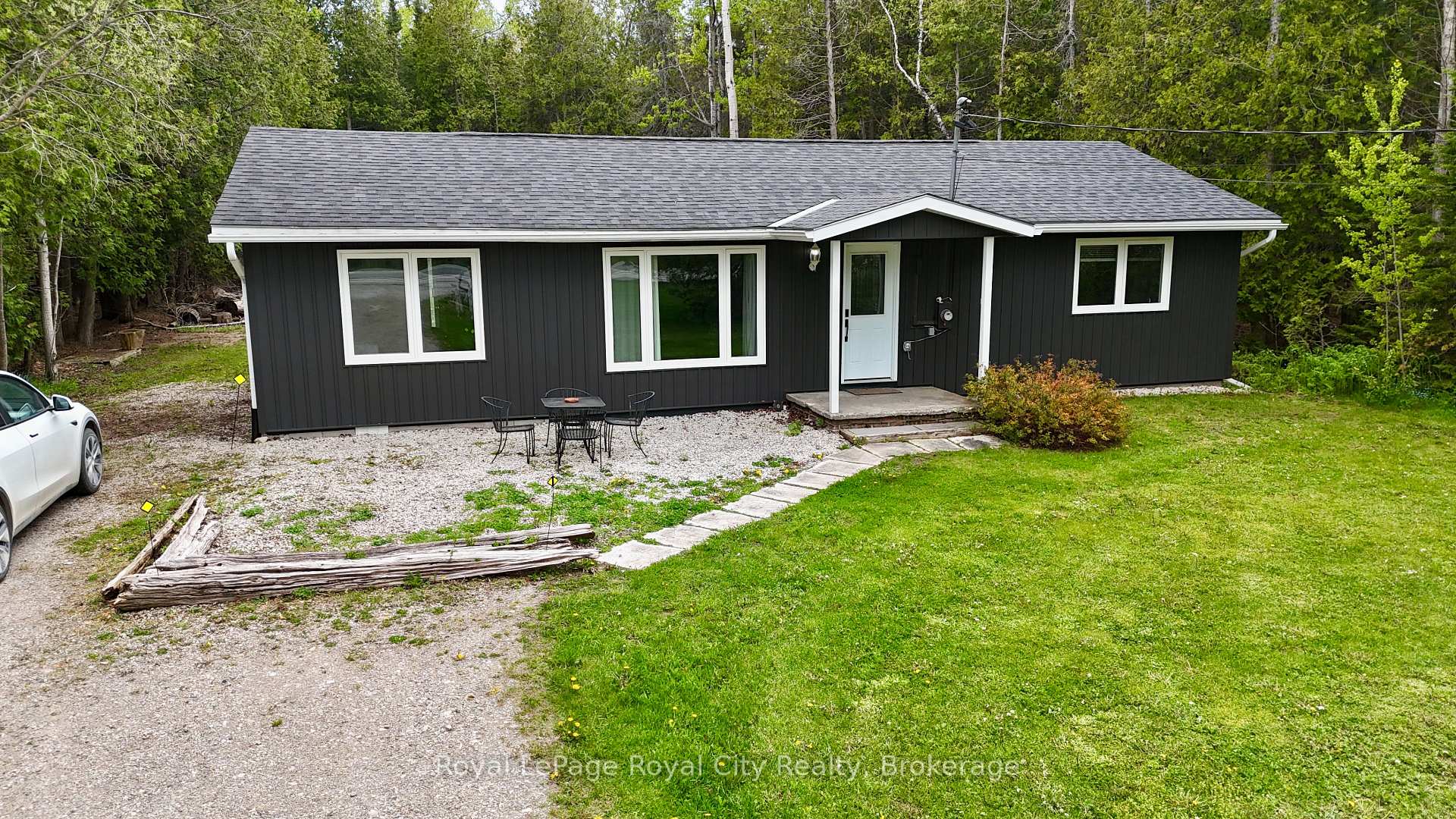 7221 6 Highway, Northern Bruce Peninsula, ON N0H 2R0 — Northern Bruce Peninsula, Ontario