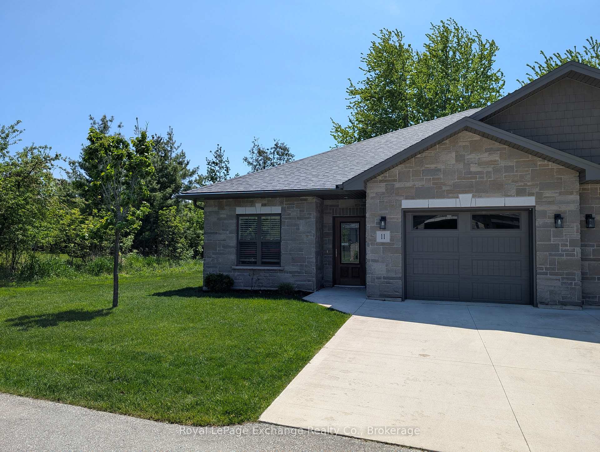 775 Campbell Avenue 11, Kincardine, ON N2Z 0H2 — Kincardine, Ontario