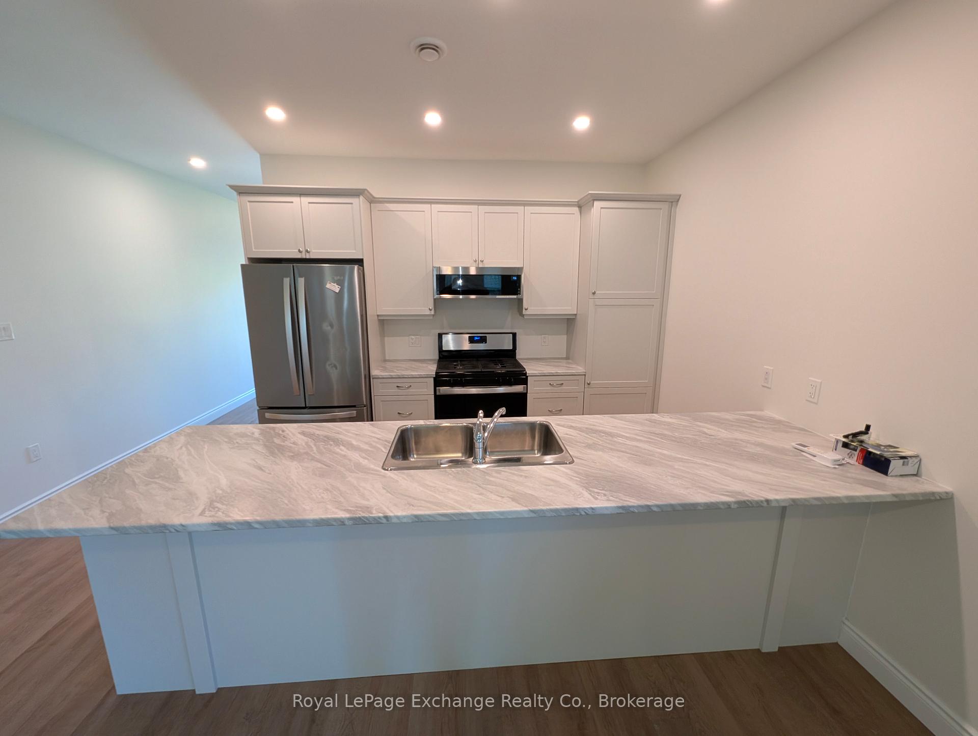 775 Campbell Avenue 11, Kincardine — photo 5 of 5