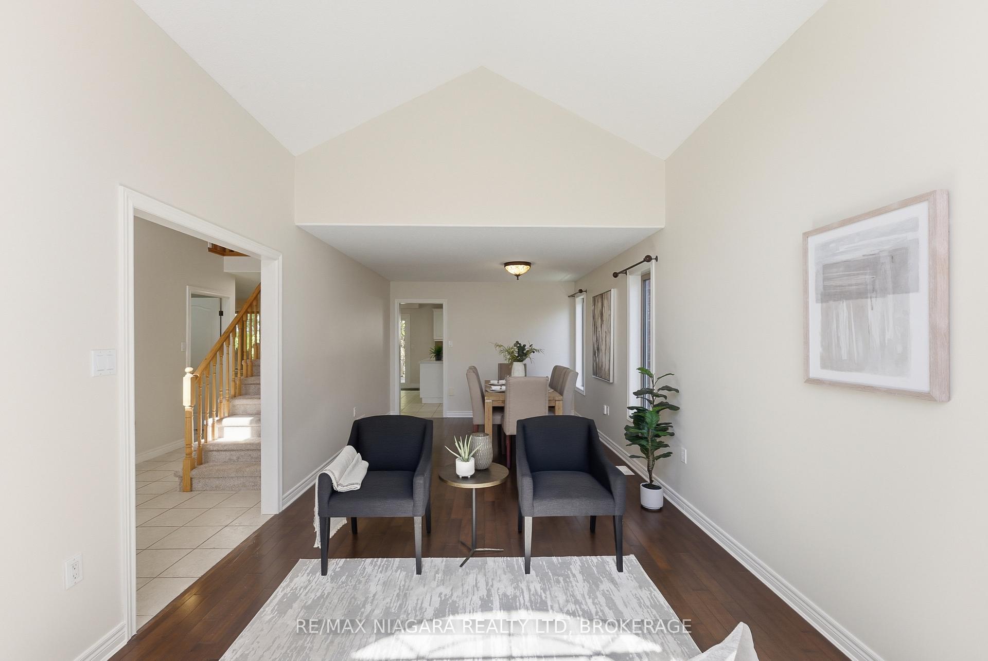 70 Terrace Drive, Grimsby — photo 5 of 5