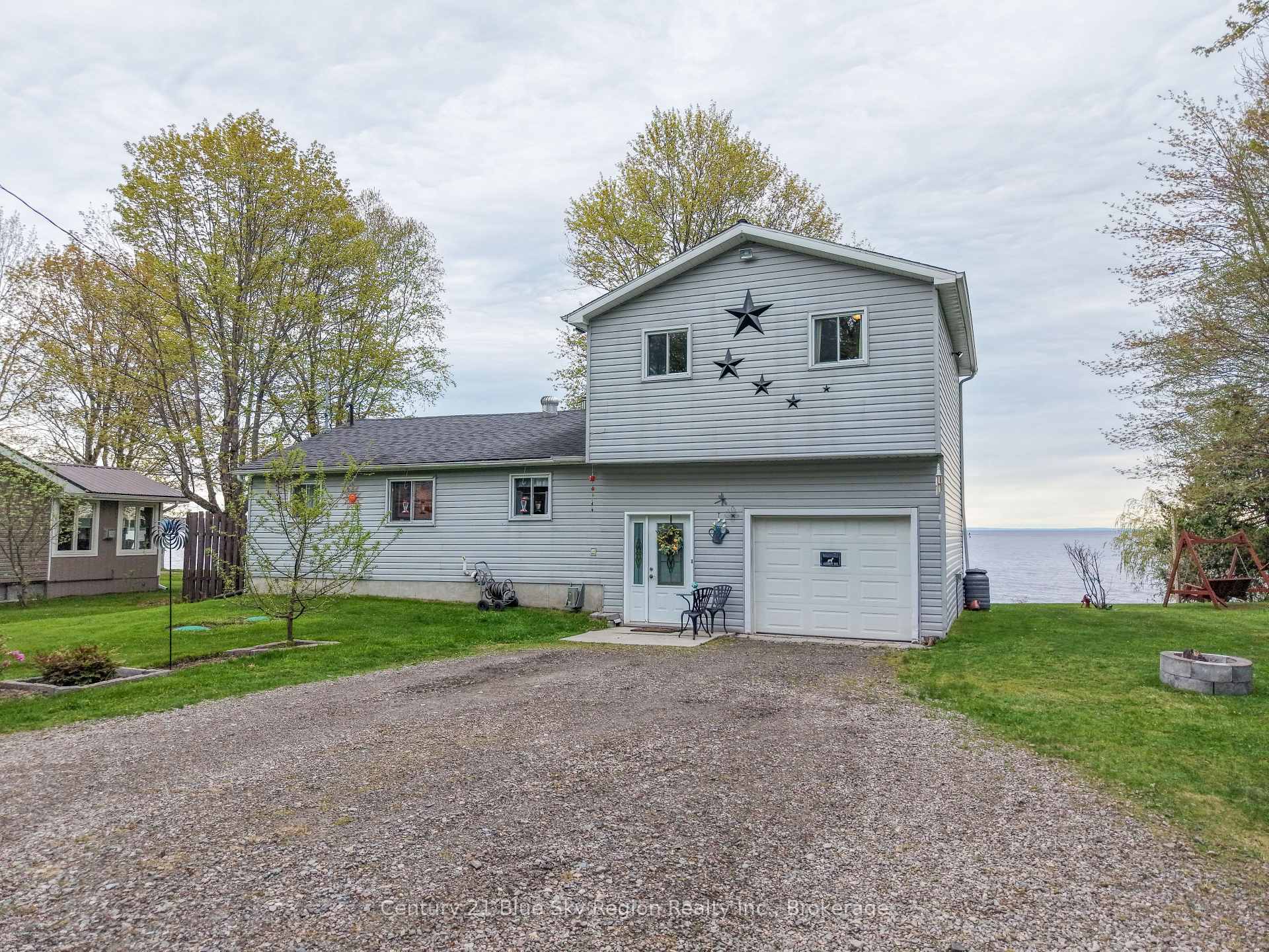 319 Jocko Point Road, North Bay, ON P1B 8G5 — North Bay, Ontario