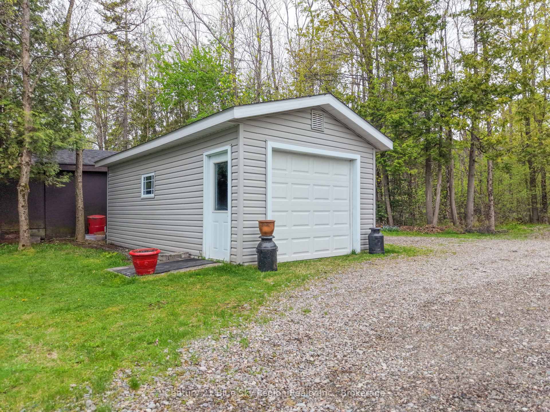 319 Jocko Point Road, North Bay — photo 5 of 5