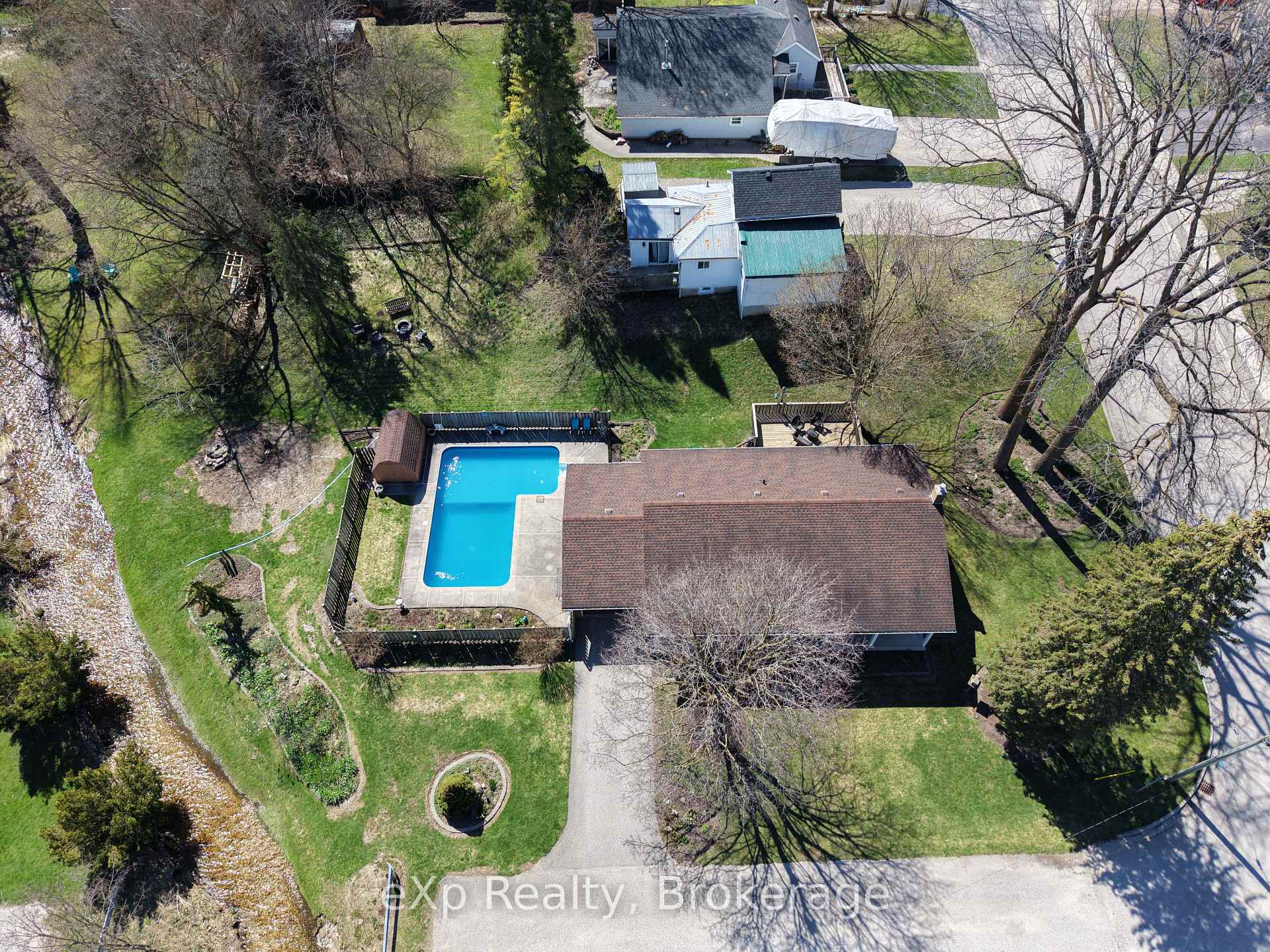 303 Mary Street, Brockton — photo 2 of 5