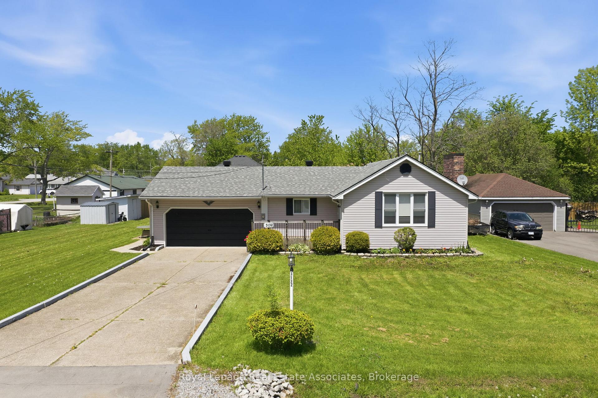 3132 Evadere Avenue, Fort Erie, ON L0S 1N0 — Fort Erie, Ontario