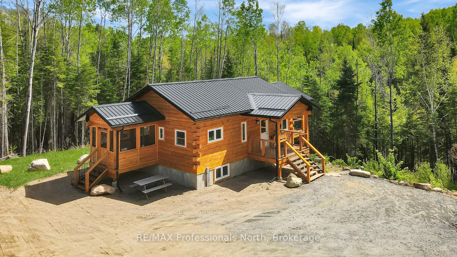 6587 Elephant Lake Road, Dysart et al, ON K0L 1X0 — Dysart et al, Ontario